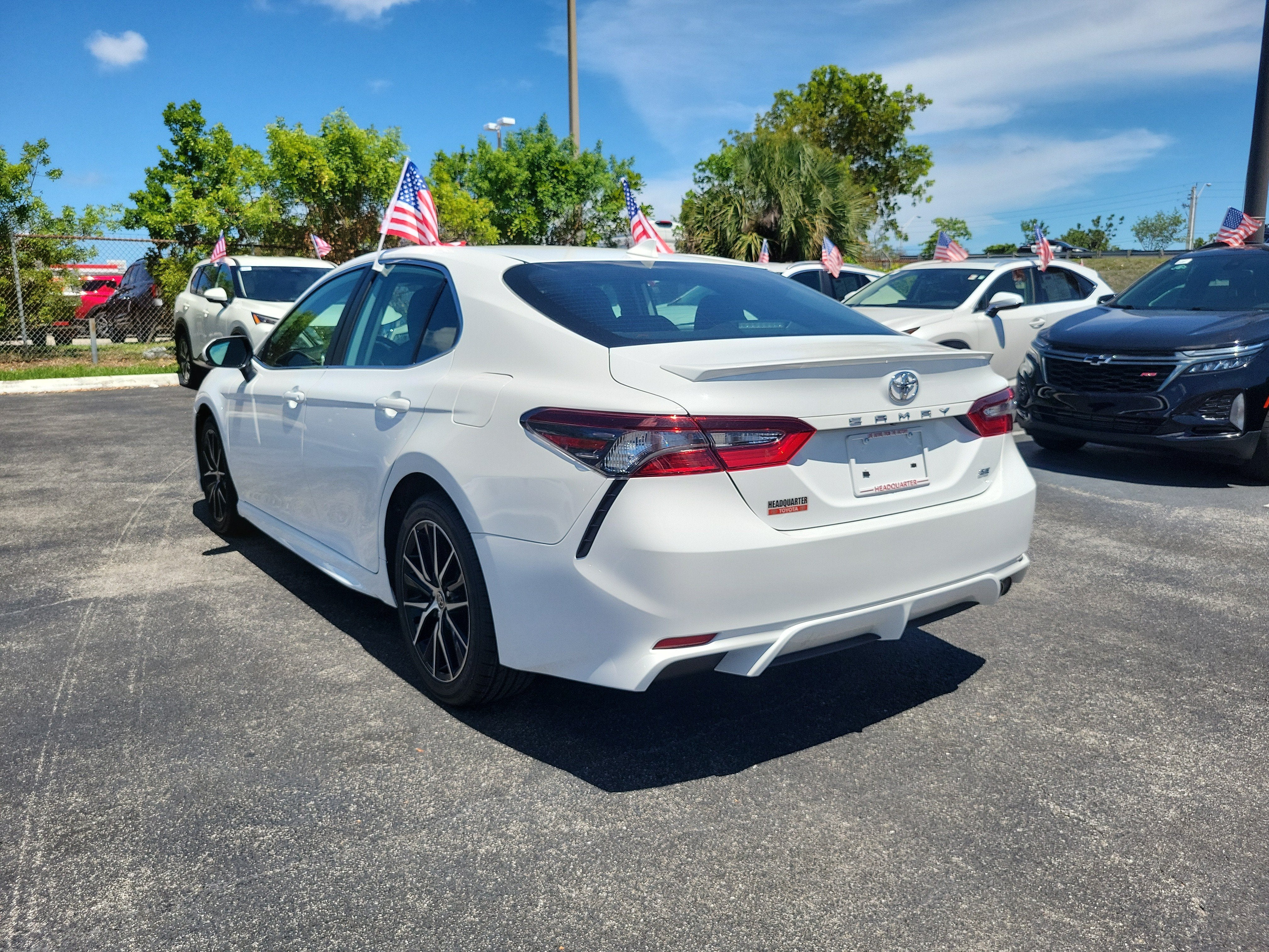2022 Toyota Camry SE