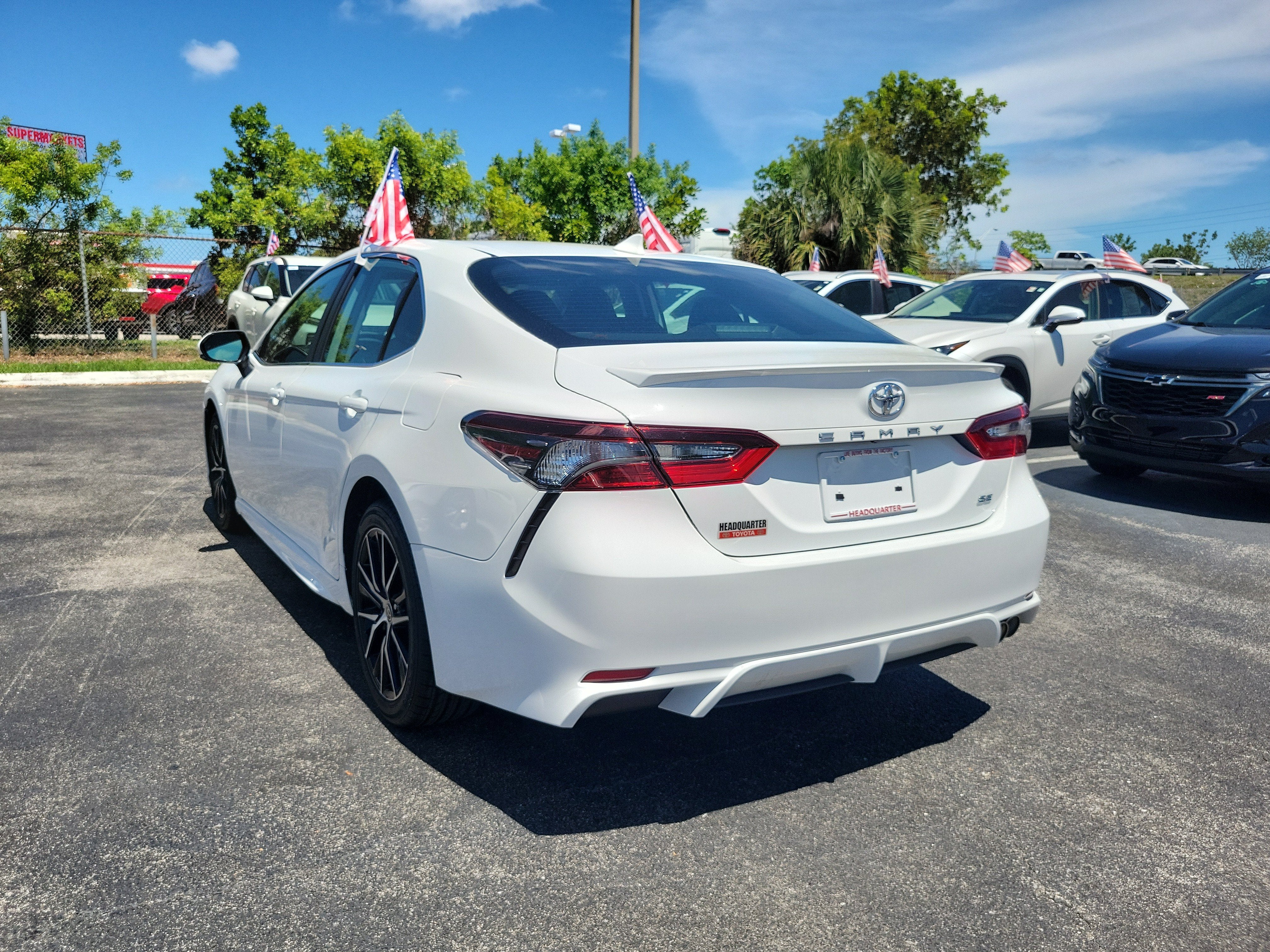 2022 Toyota Camry SE