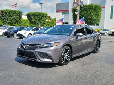 2024 Toyota Camry SE