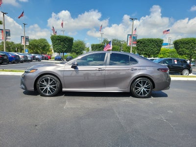 2024 Toyota Camry SE