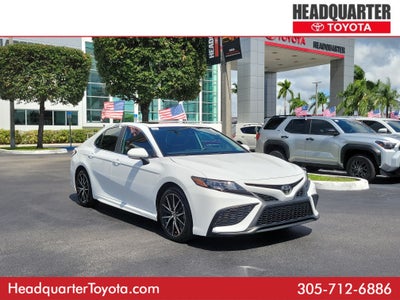 2024 Toyota Camry SE