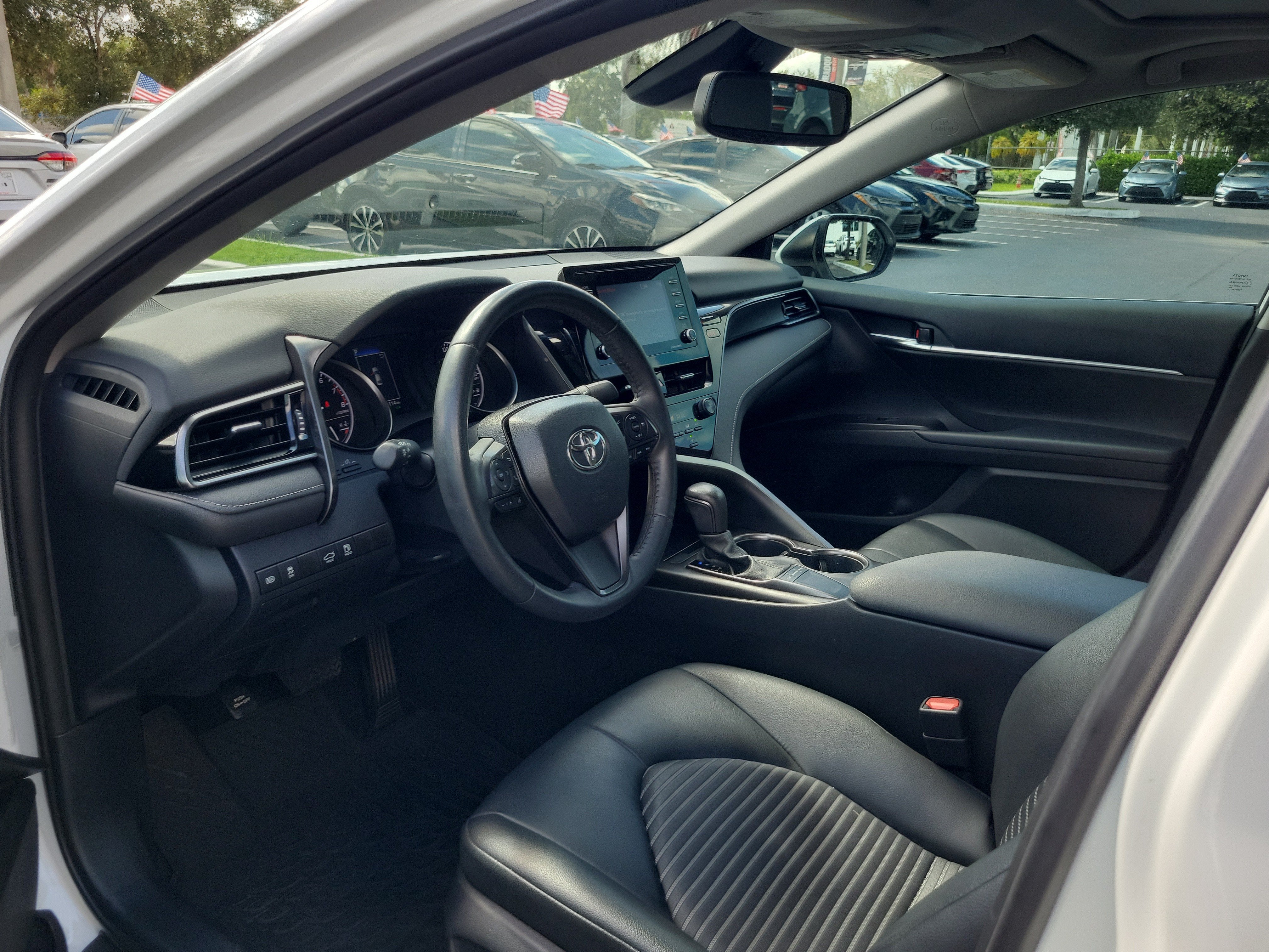 2024 Toyota Camry SE