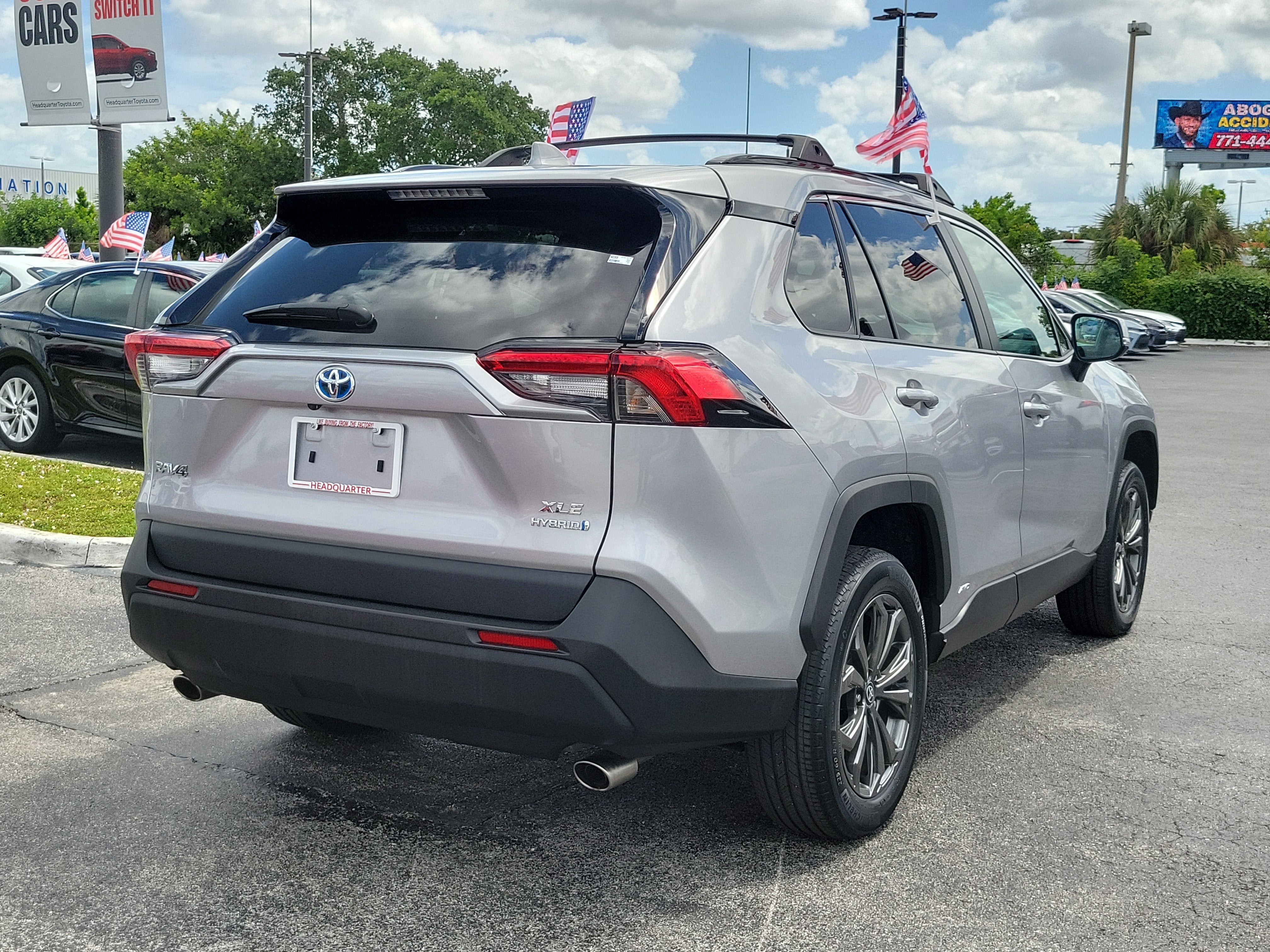 2023 Toyota RAV4 Hybrid XLE Premium