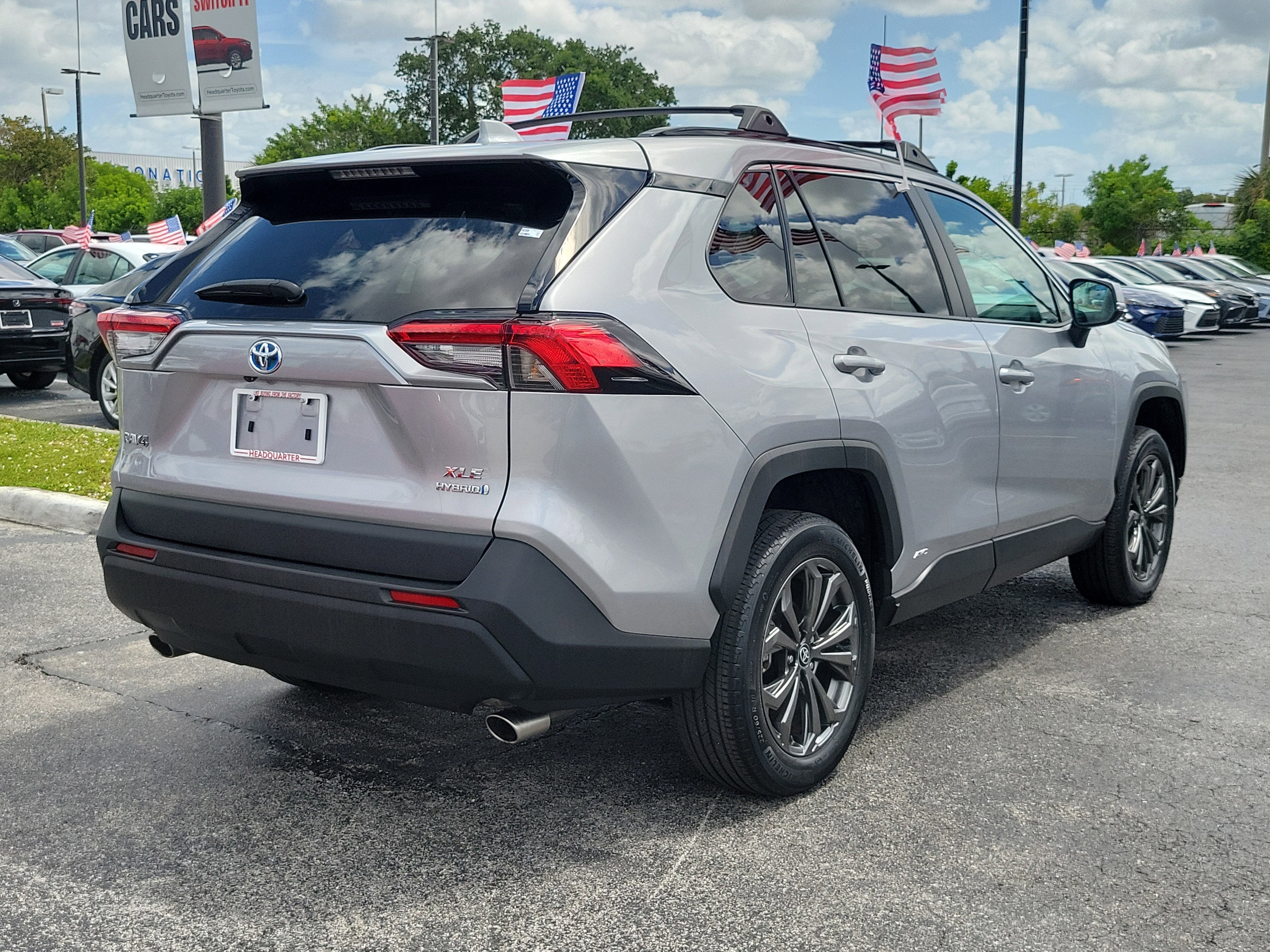 2023 Toyota RAV4 Hybrid XLE Premium
