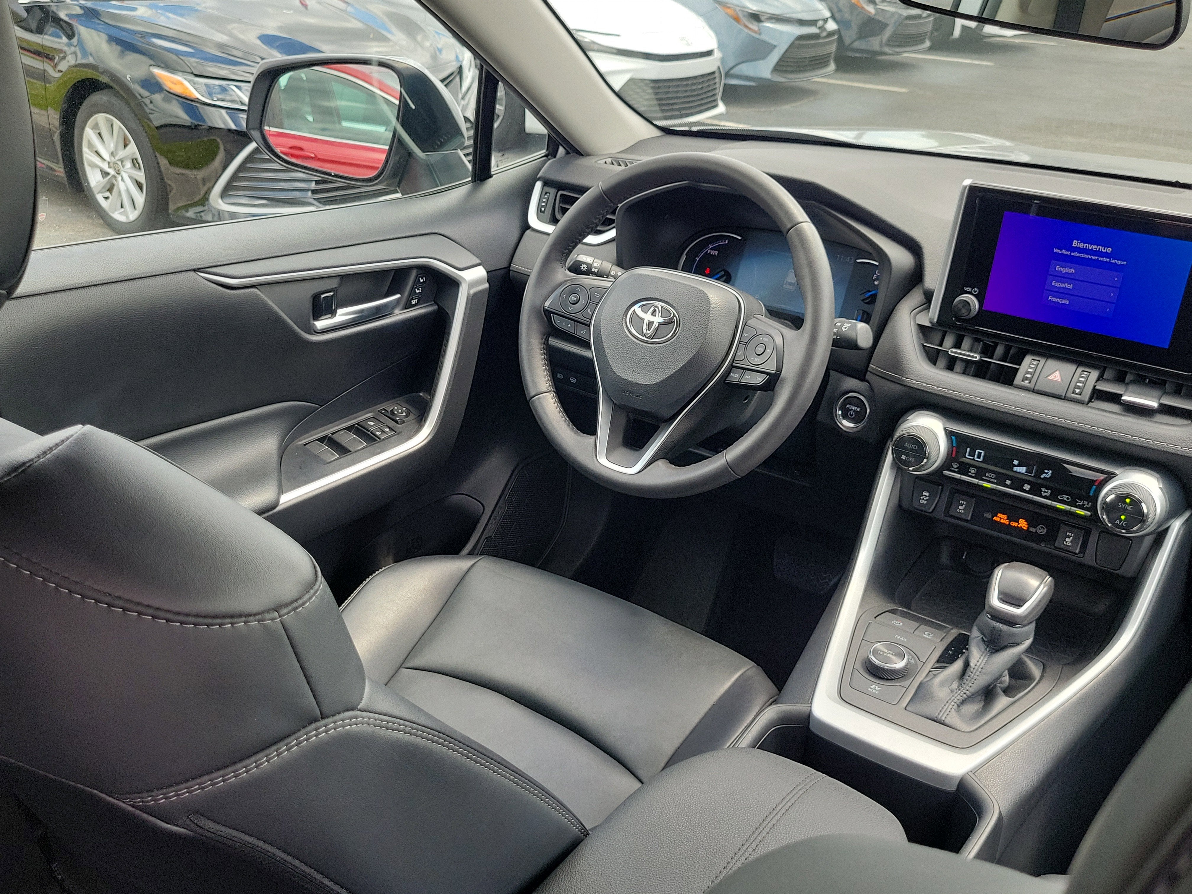 2023 Toyota RAV4 Hybrid XLE Premium