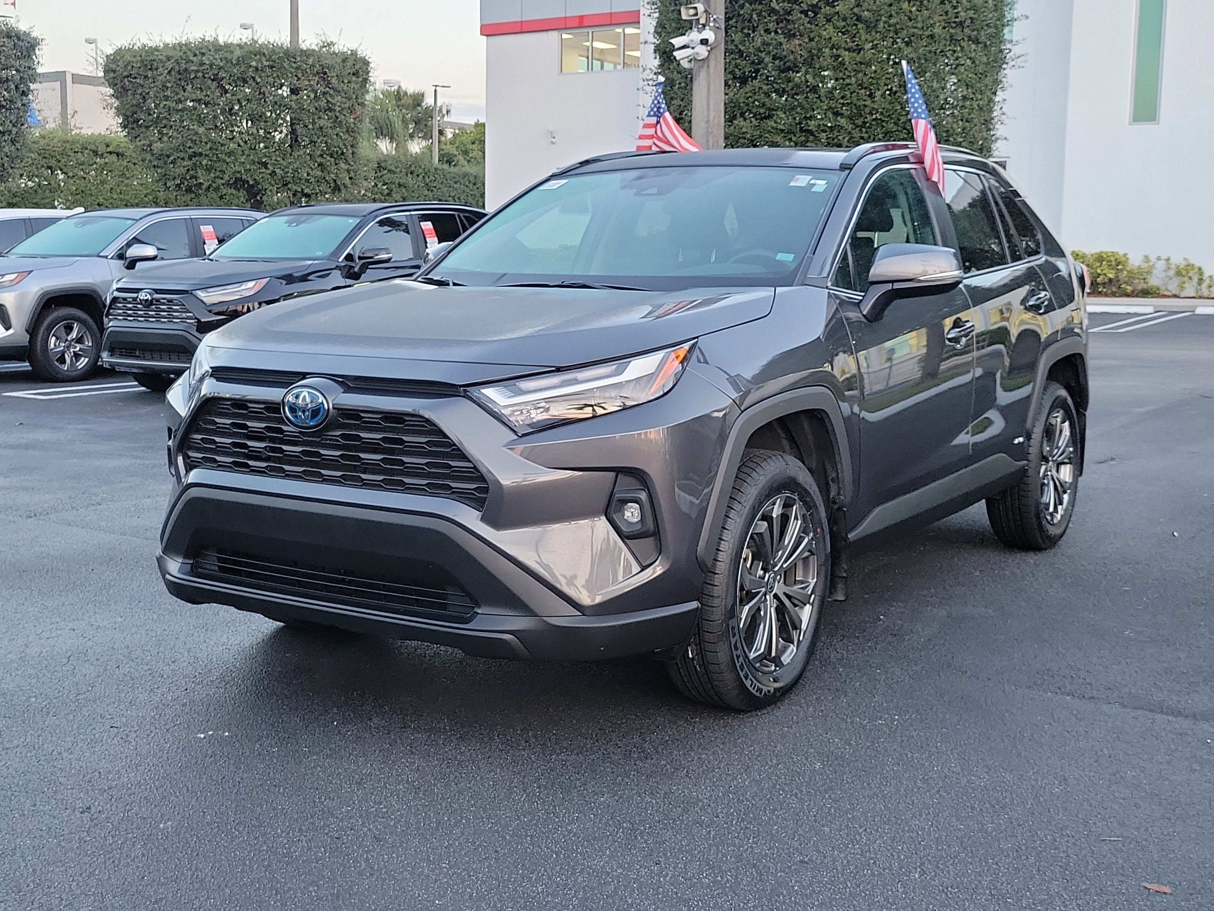 2024 Toyota RAV4 Hybrid XLE Premium