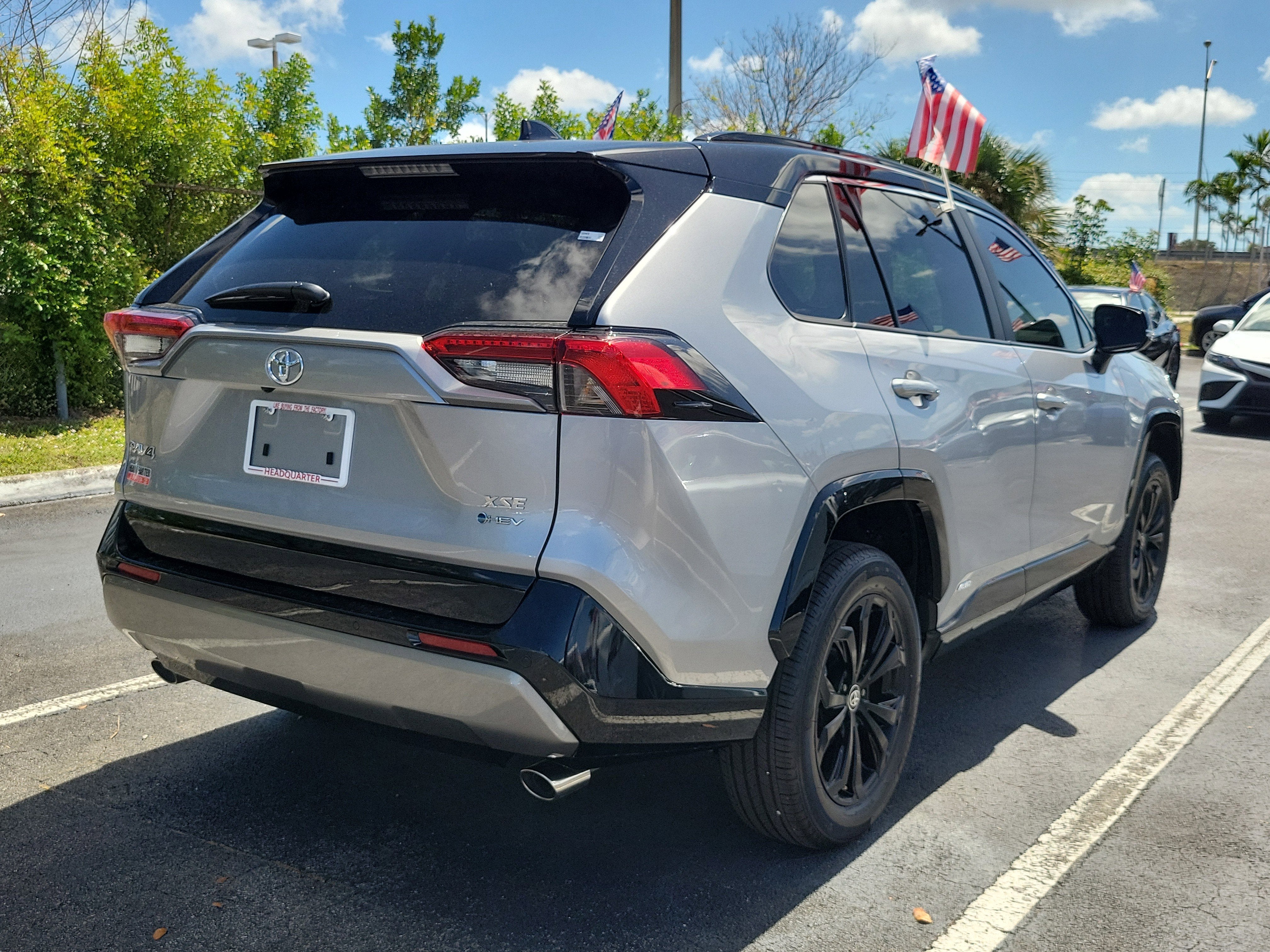 2025 Toyota RAV4 Hybrid XSE
