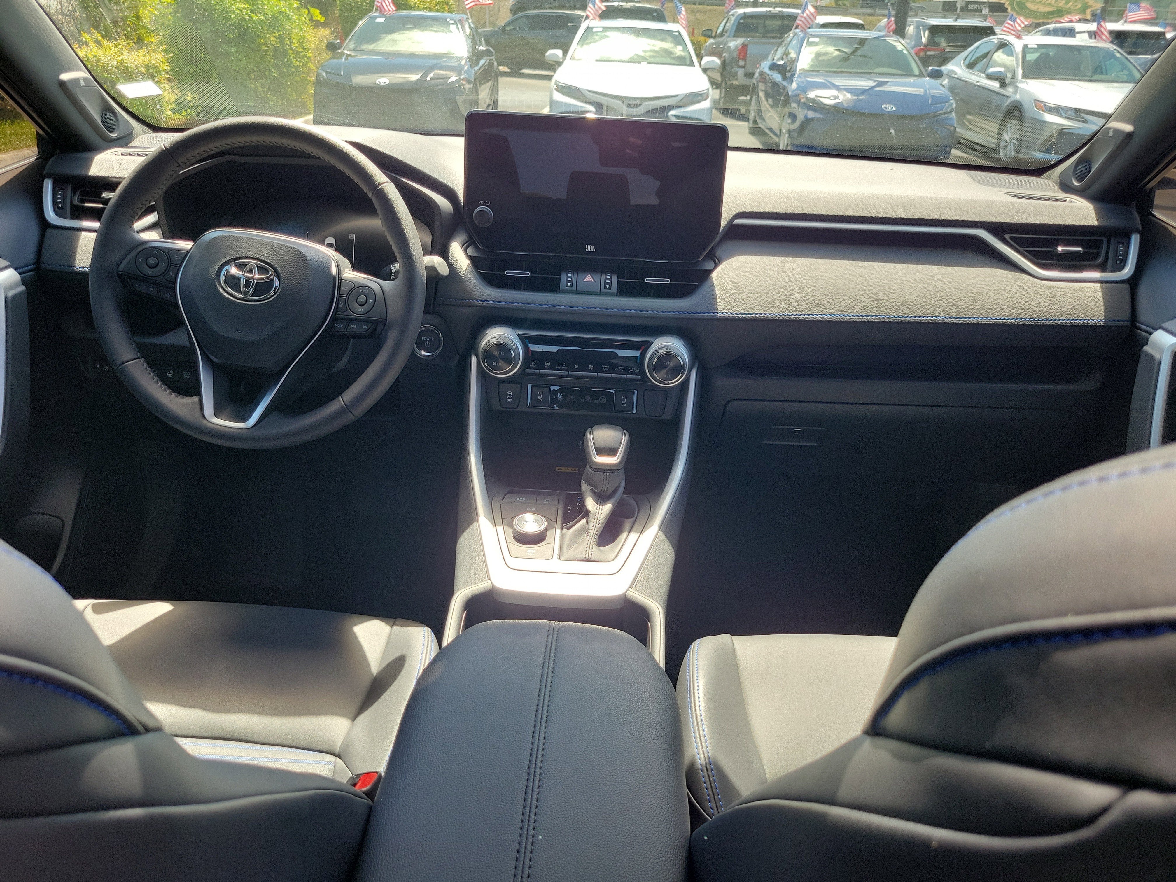 2025 Toyota RAV4 Hybrid XSE