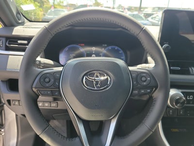 2025 Toyota RAV4 Hybrid XSE
