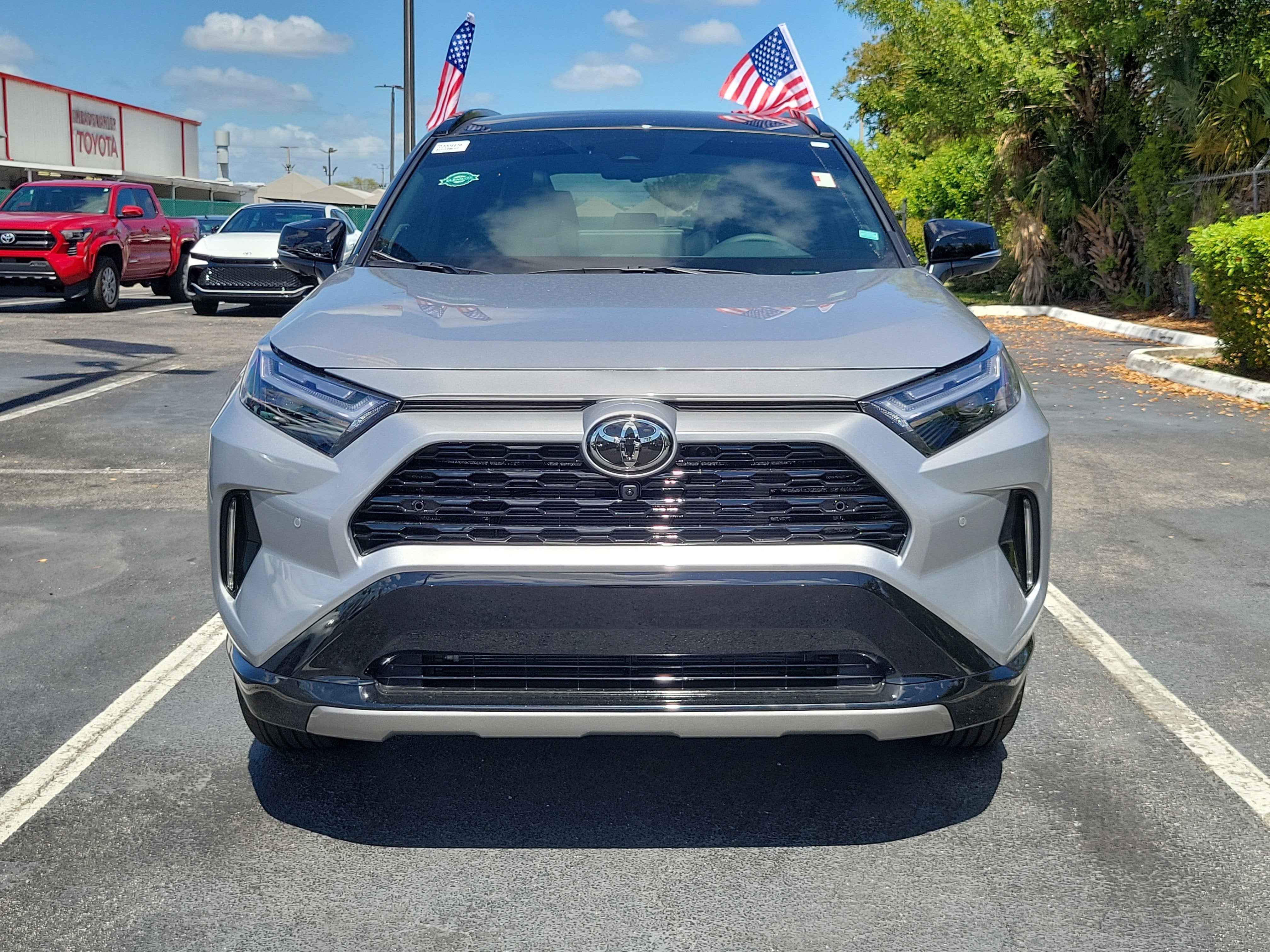 2025 Toyota RAV4 Hybrid XSE