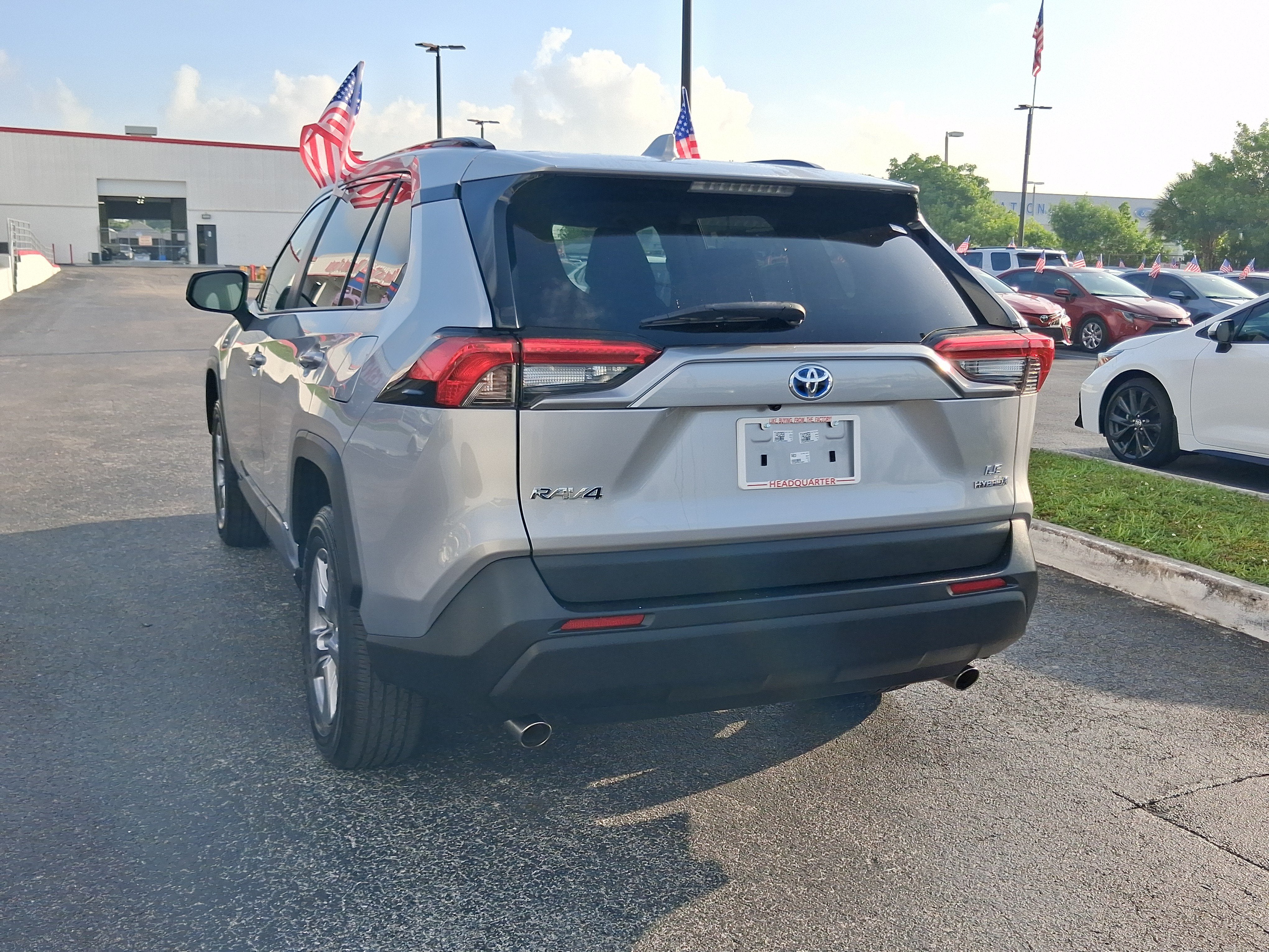 2024 Toyota RAV4 Hybrid LE