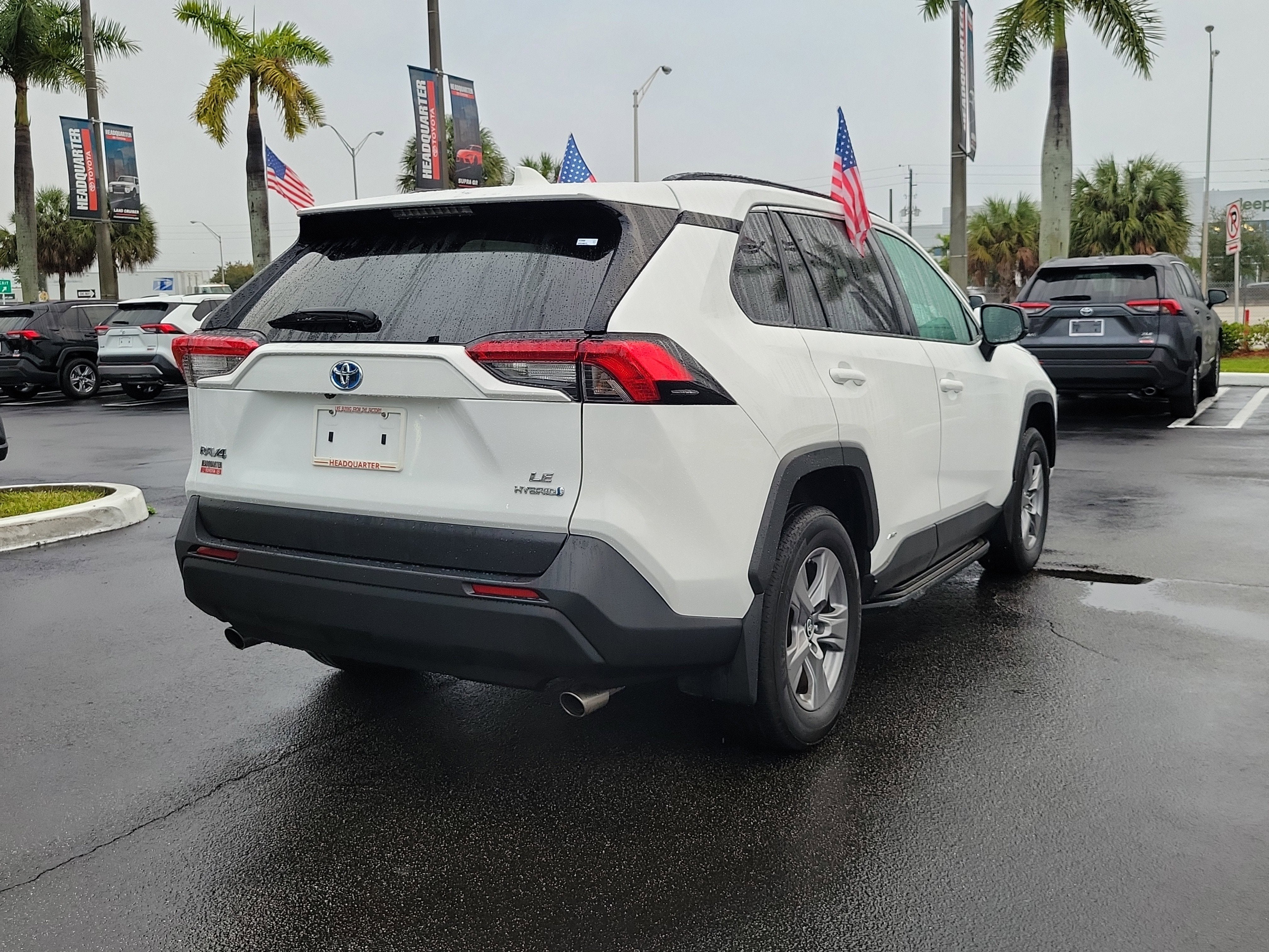 2023 Toyota RAV4 Hybrid LE