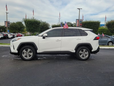2025 Toyota RAV4 Hybrid XLE