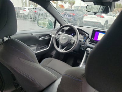 2023 Toyota RAV4 Hybrid SE