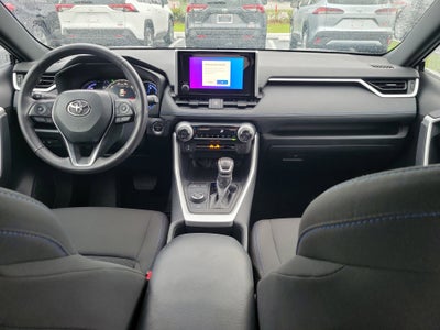 2023 Toyota RAV4 Hybrid SE