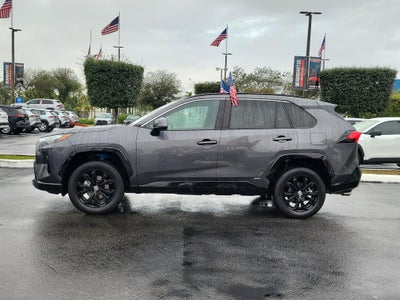 2023 Toyota RAV4 Hybrid SE