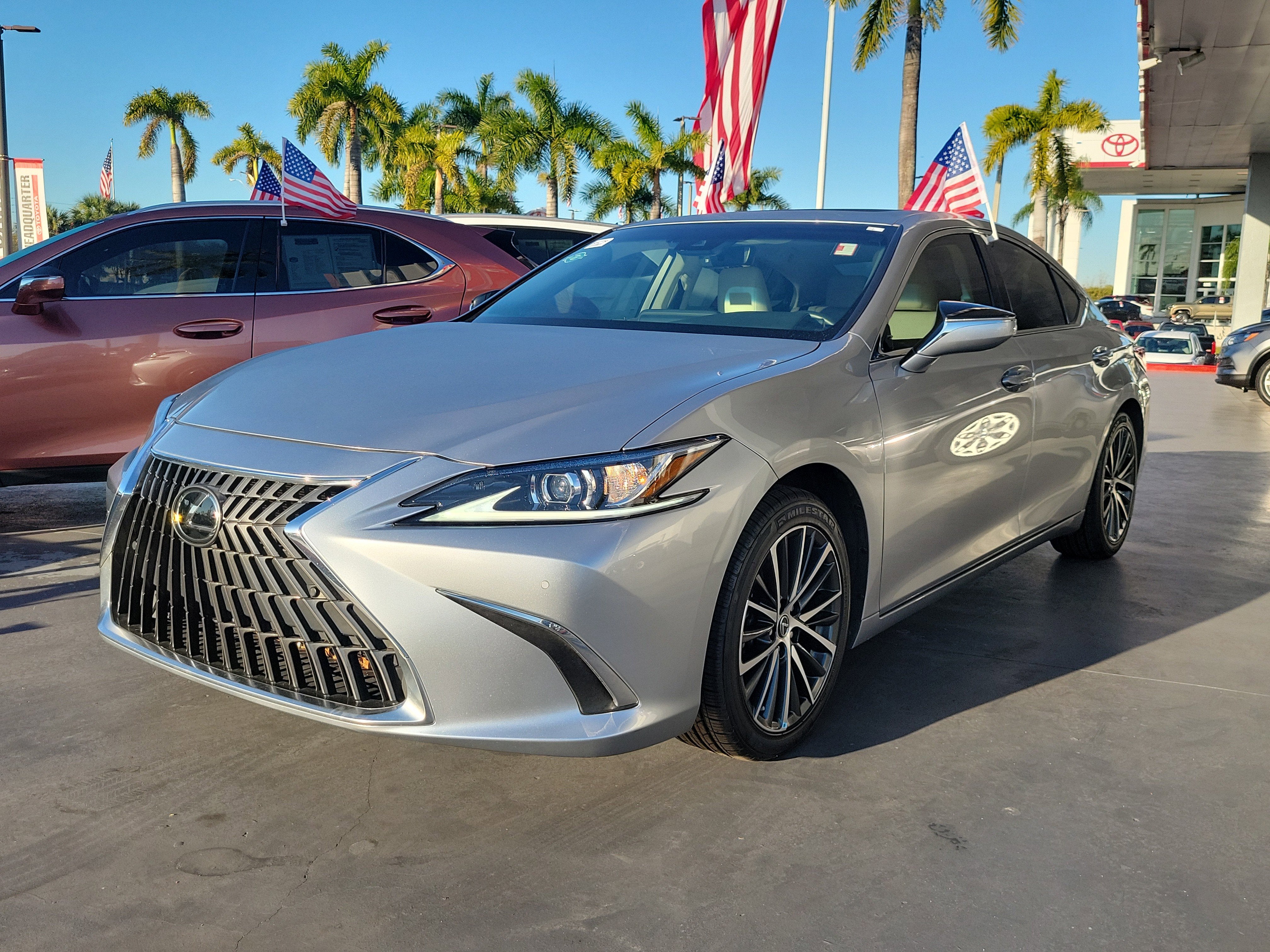 2024 Lexus ES ES 350
