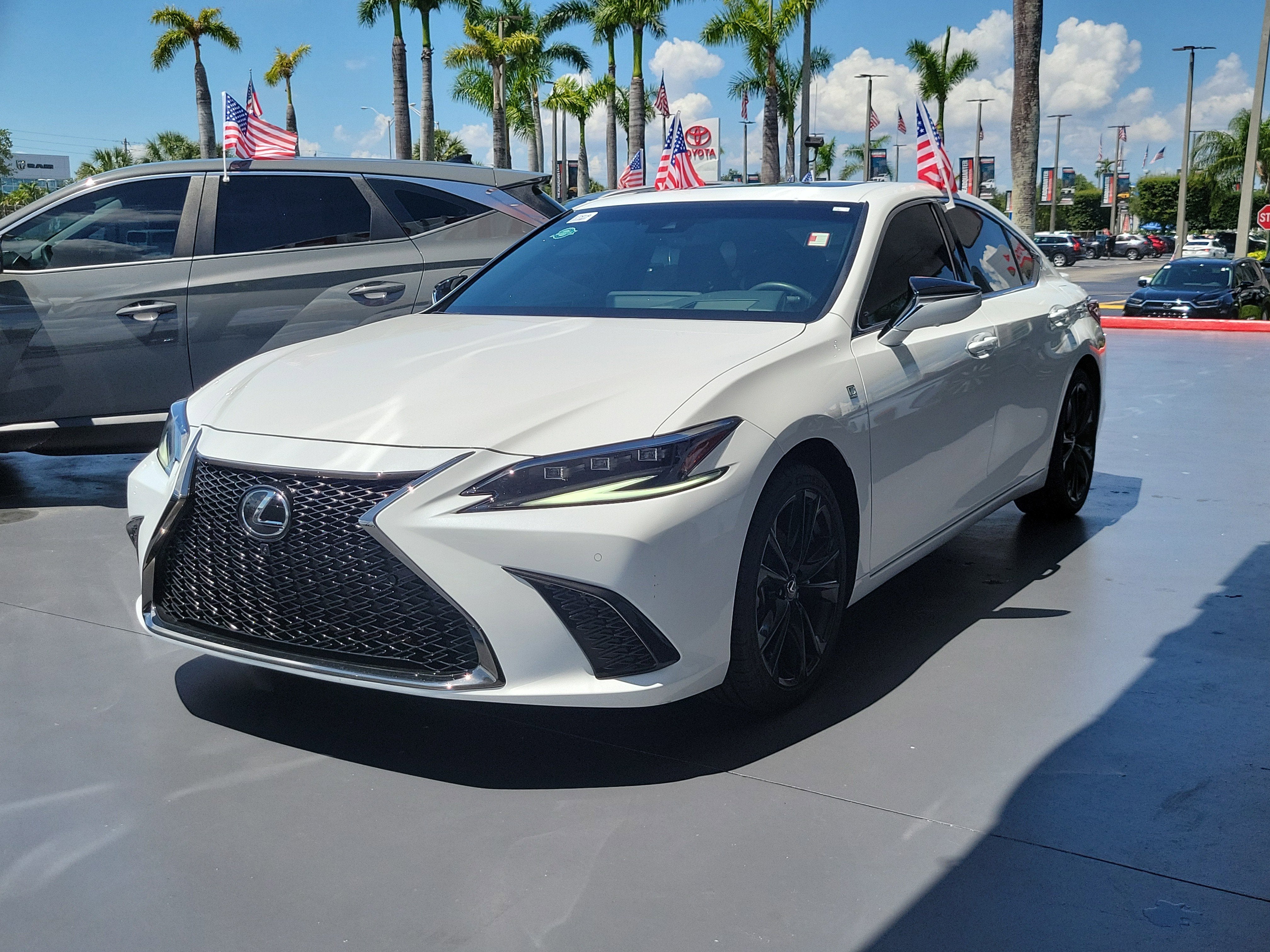 2024 Lexus ES ES 350 F SPORT Handling