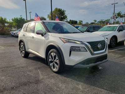 2021 Nissan Rogue SV