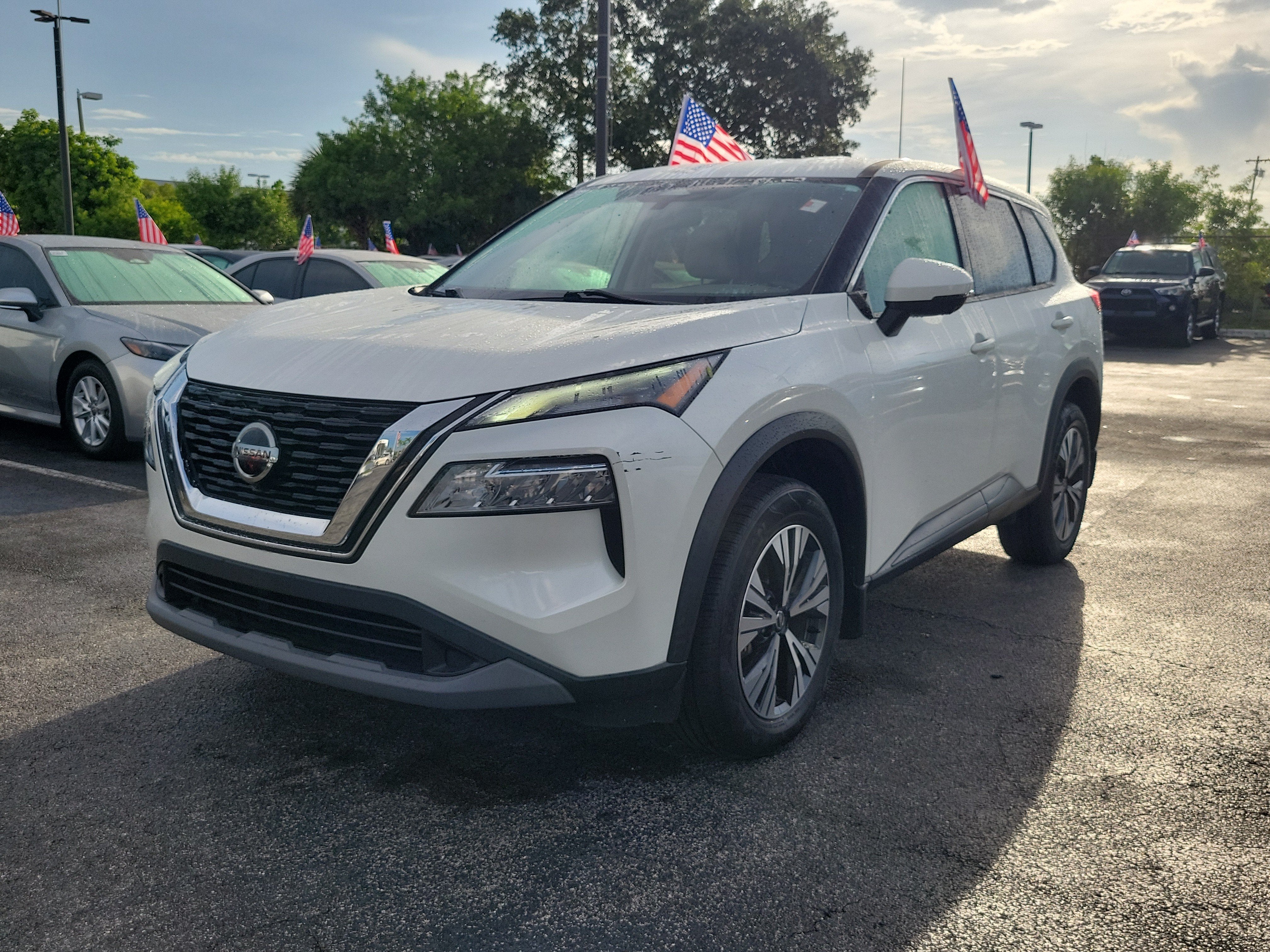 2021 Nissan Rogue SV