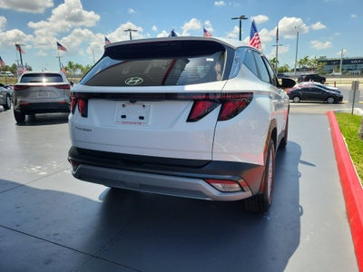 2025 Hyundai Tucson SE