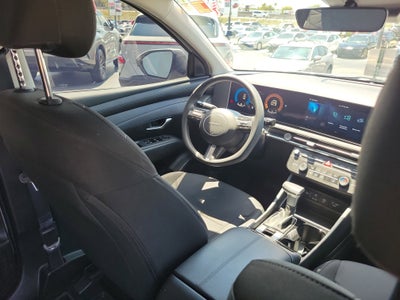 2025 Hyundai Tucson SE