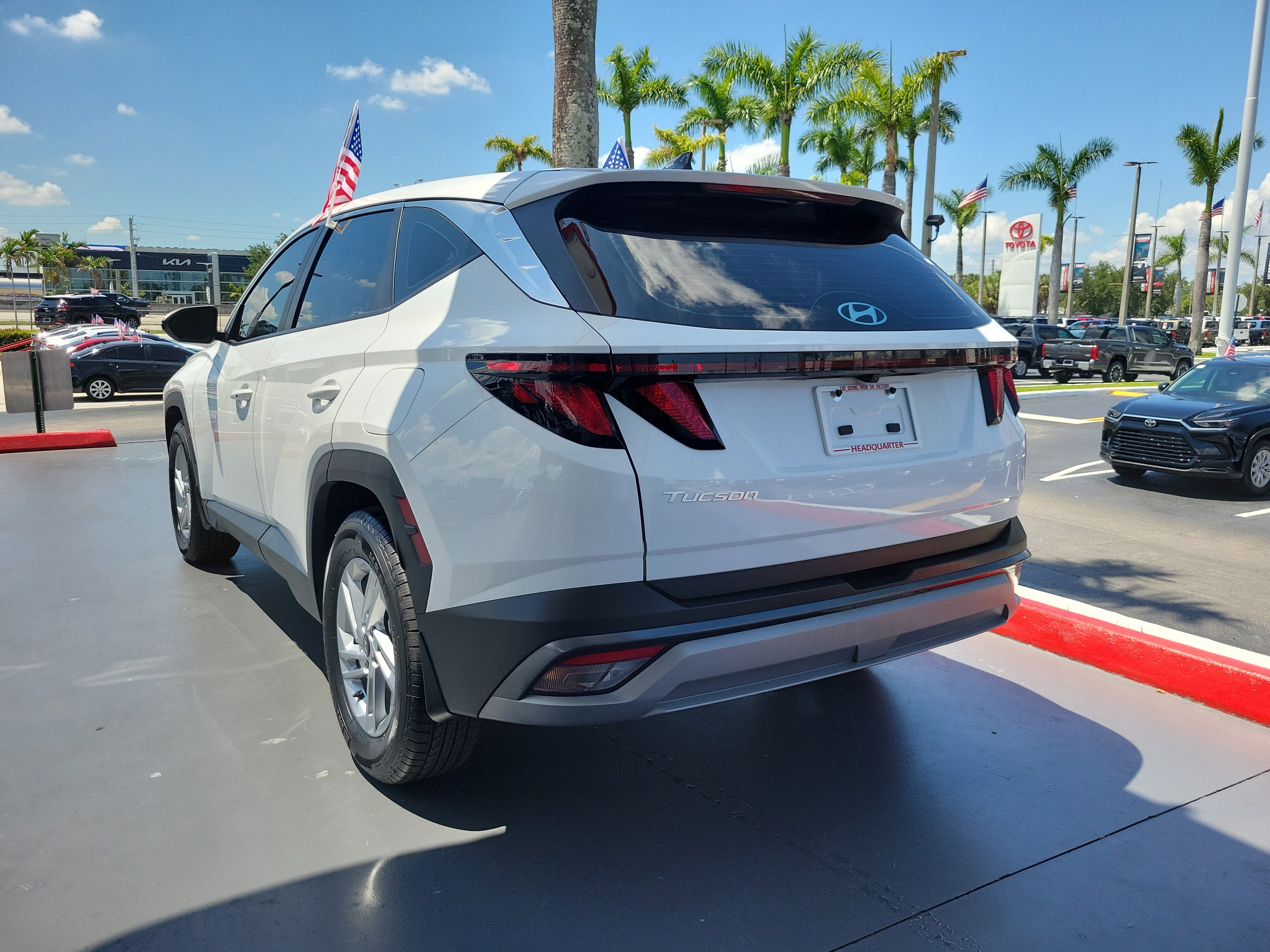 2025 Hyundai Tucson SE