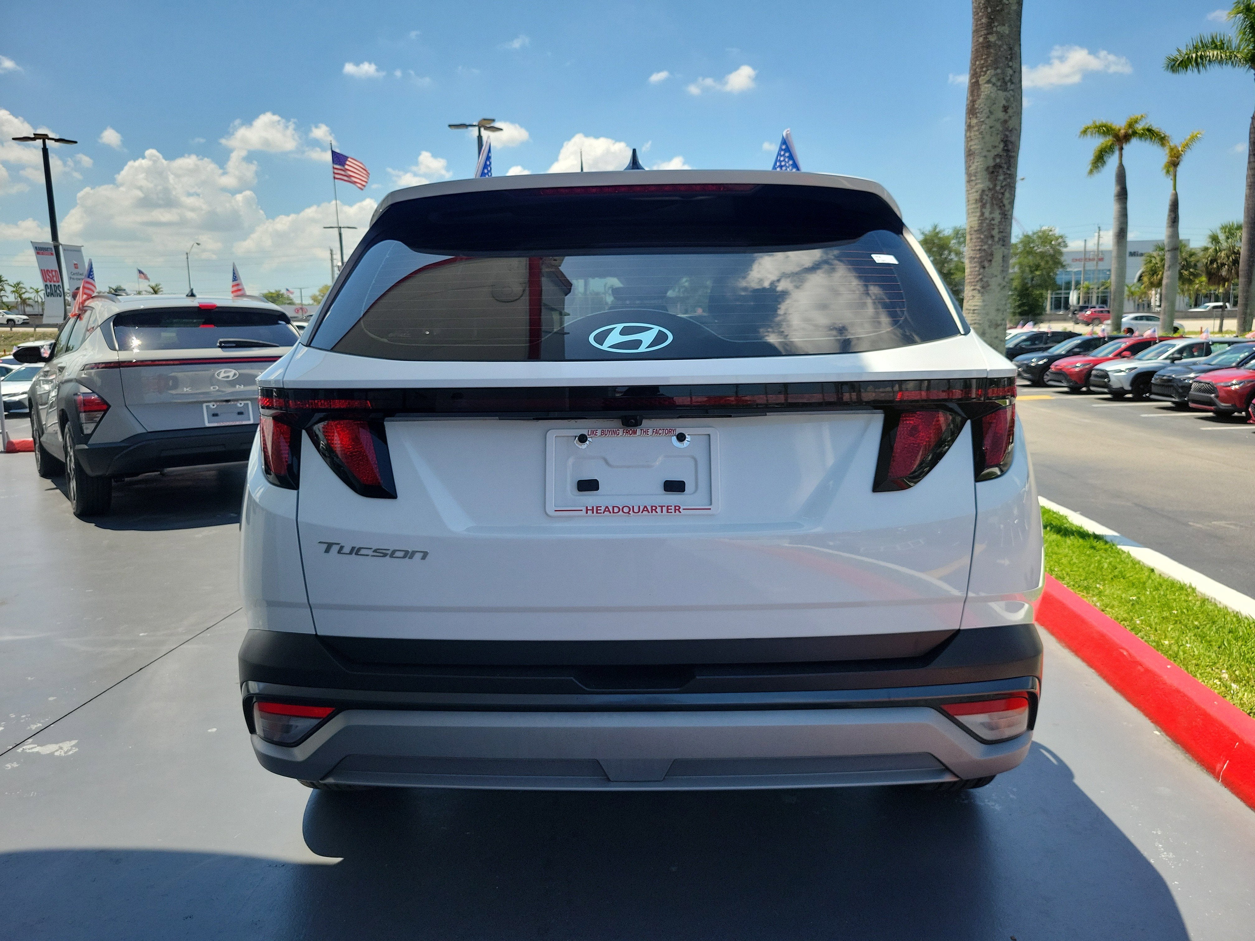 2025 Hyundai Tucson SE