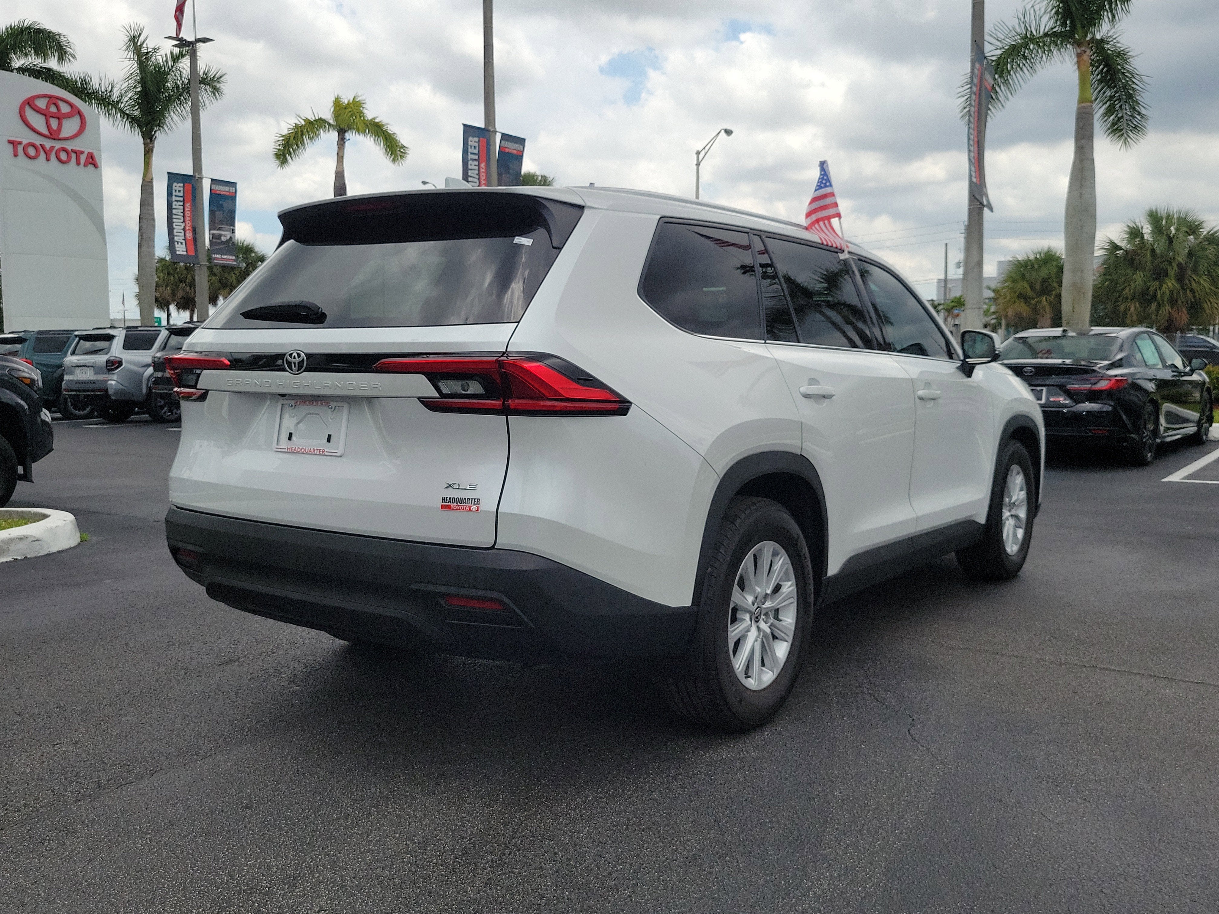 2024 Toyota Grand Highlander Base