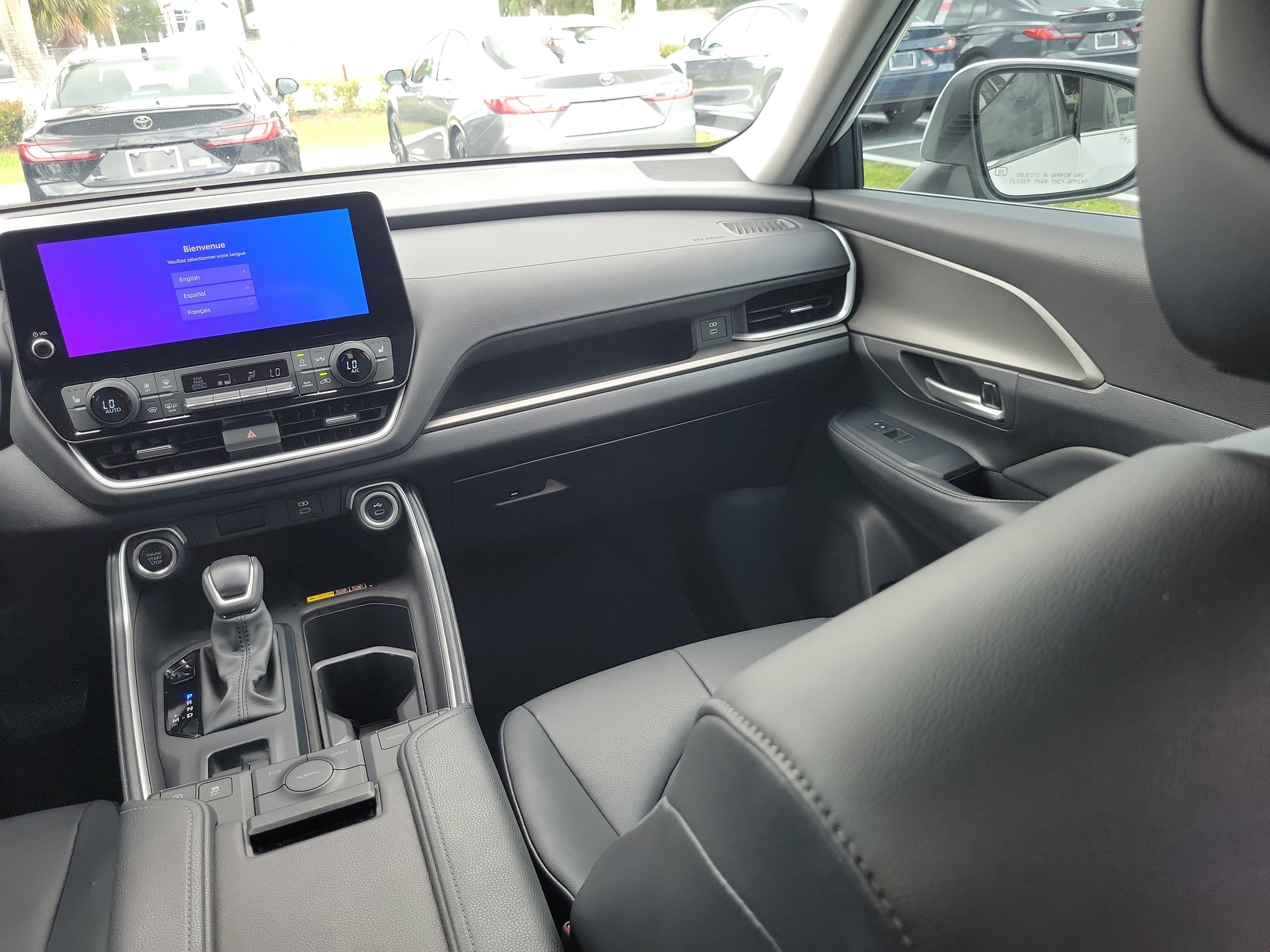 2024 Toyota Grand Highlander Base