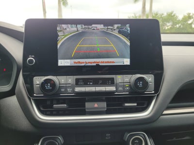 2024 Toyota Grand Highlander Base