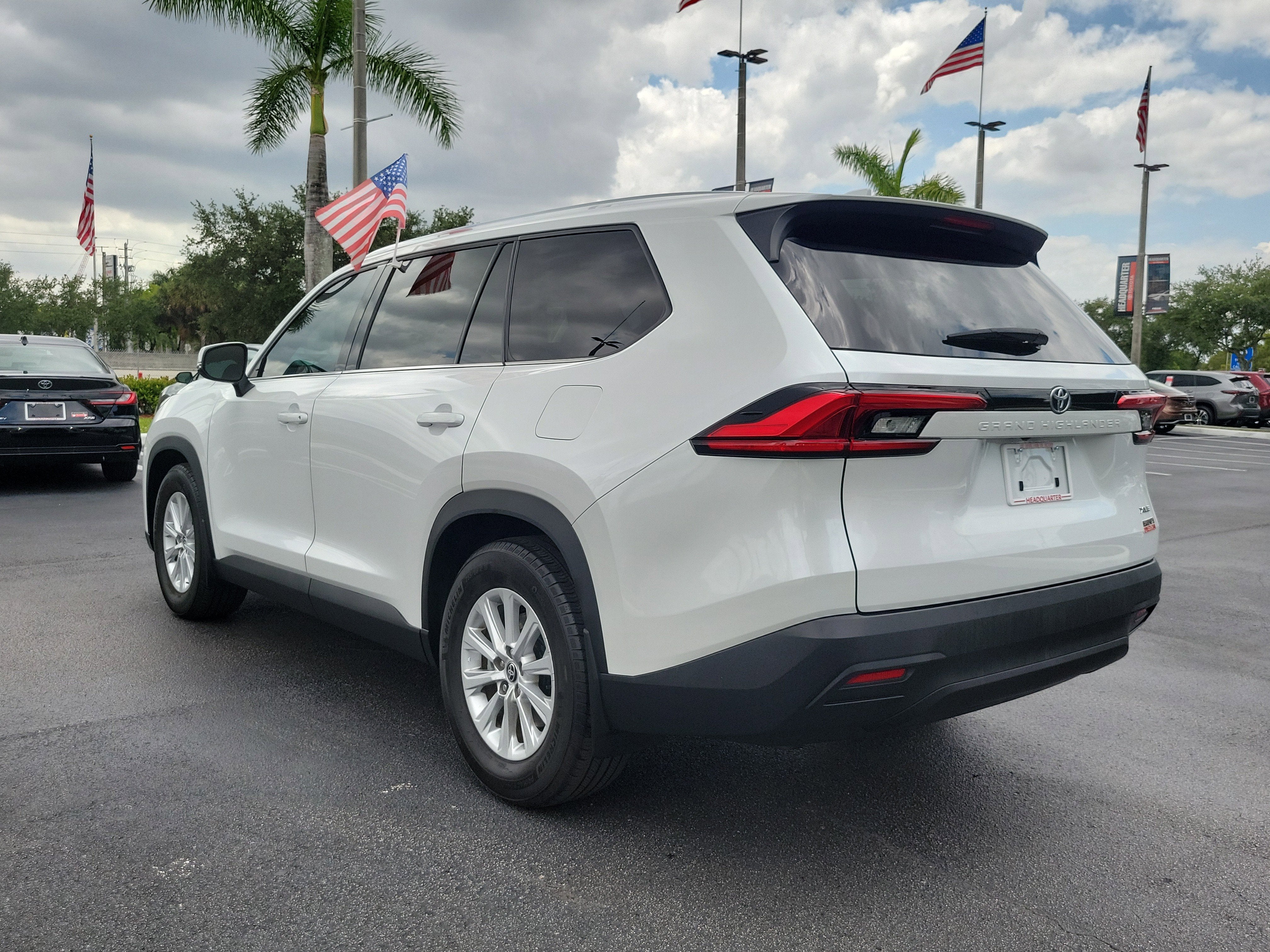 2024 Toyota Grand Highlander Base