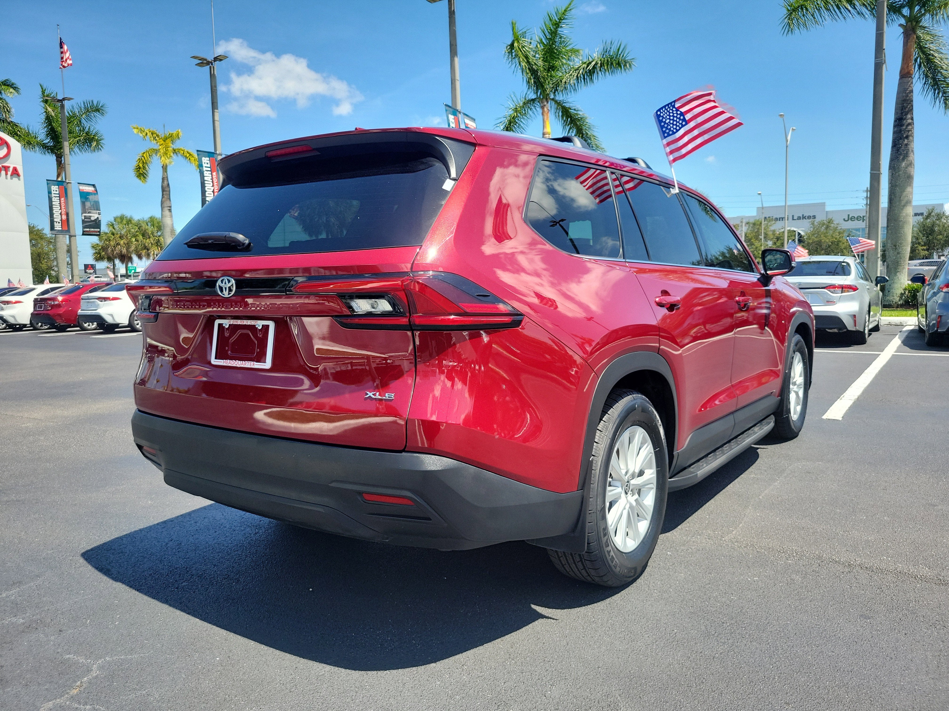 2025 Toyota Grand Highlander LE