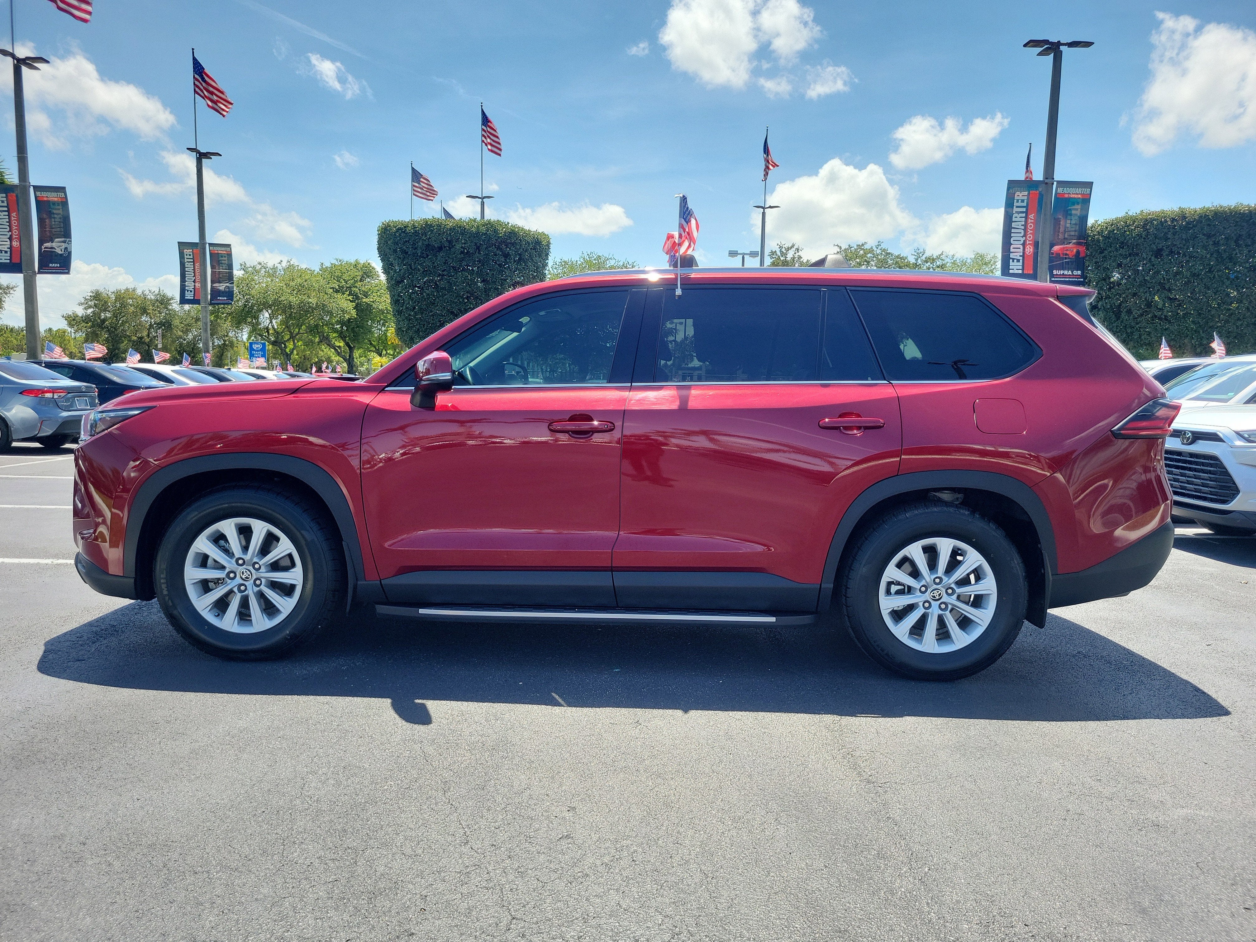 2025 Toyota Grand Highlander LE