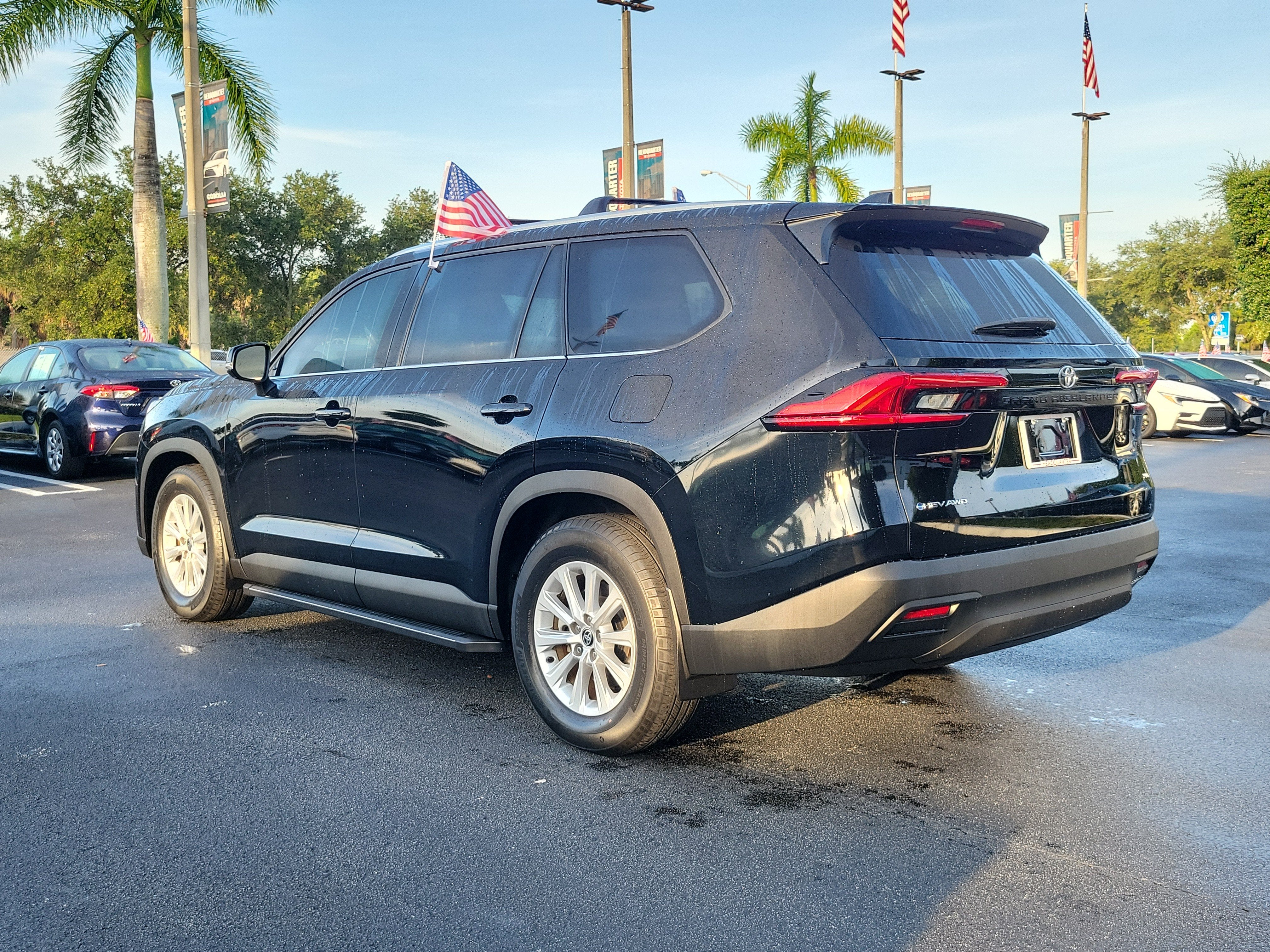 2024 Toyota Grand Highlander Hybrid XLE