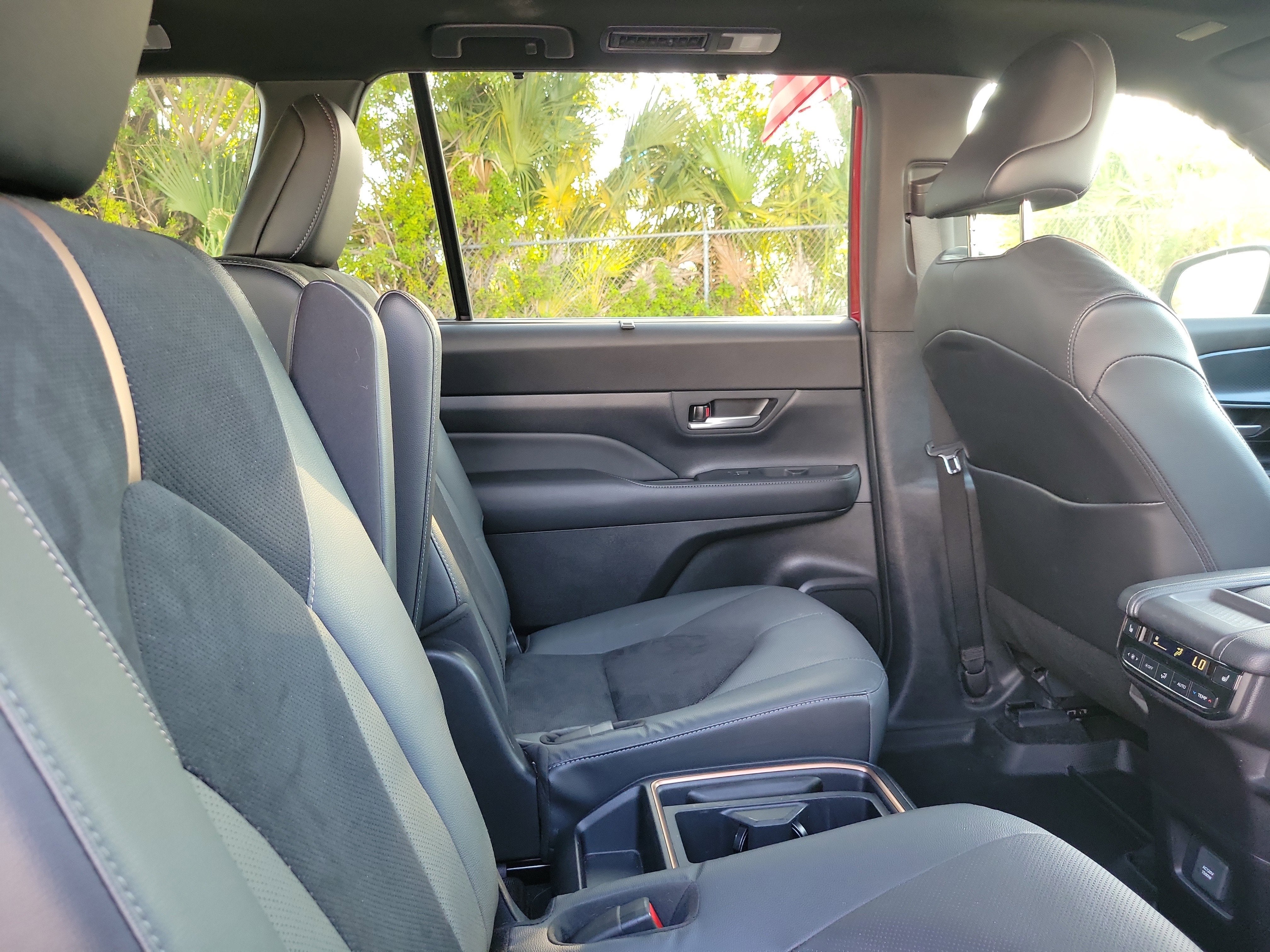 2024 Toyota Grand Highlander Hybrid MAX Limited