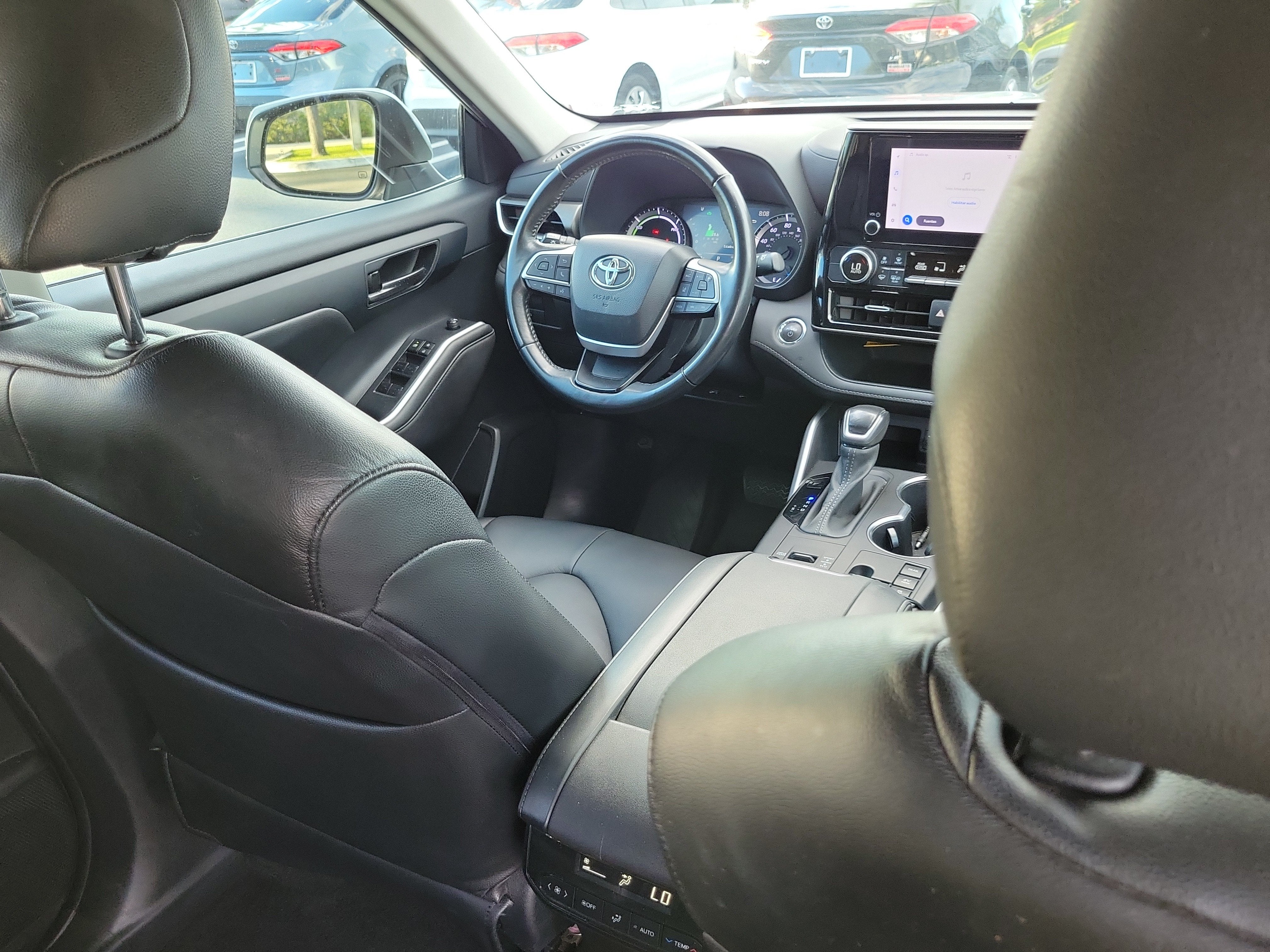 2023 Toyota Highlander Hybrid LE