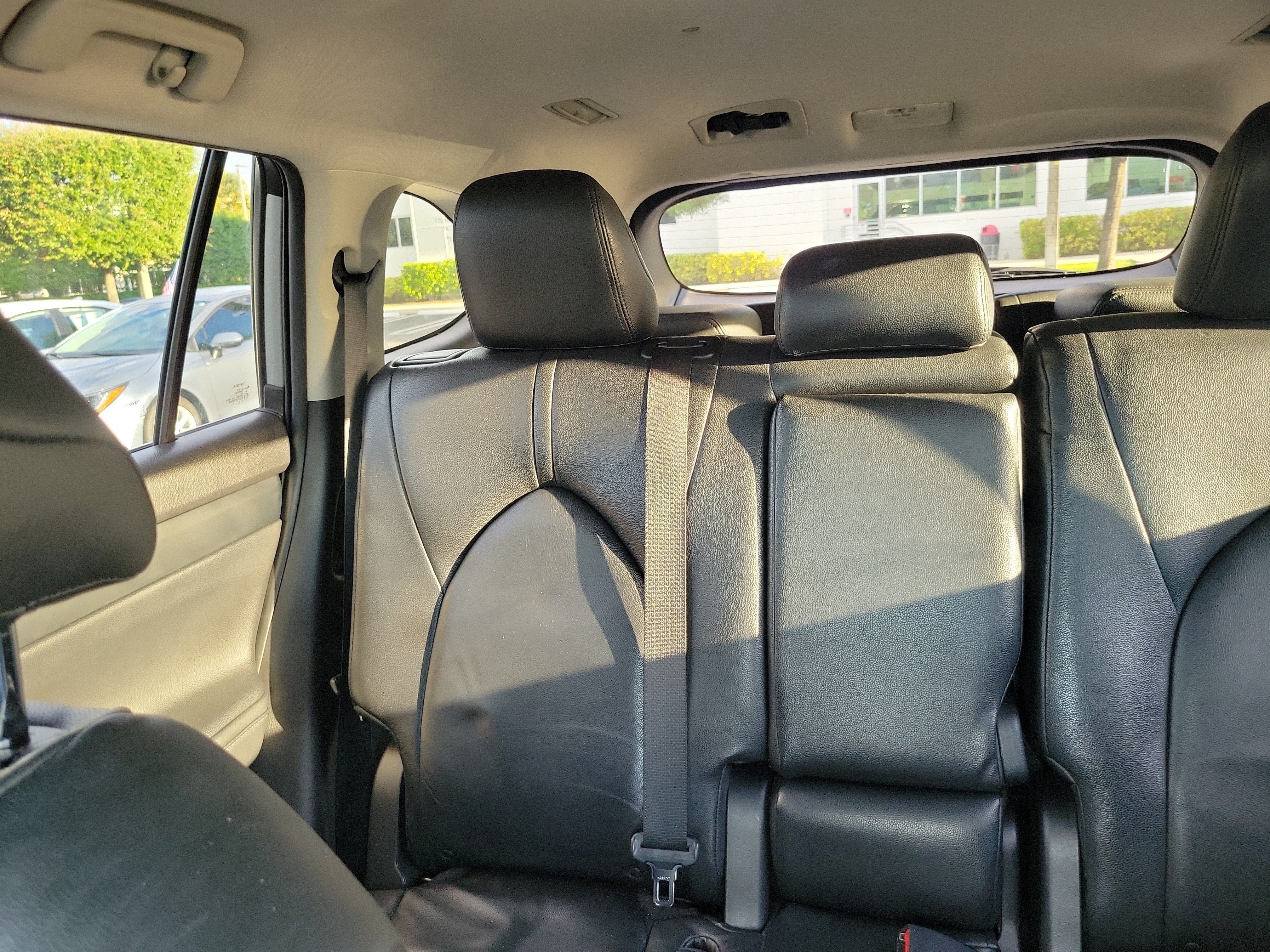 2023 Toyota Highlander Hybrid LE
