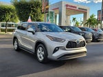 2023 Toyota Highlander Hybrid LE