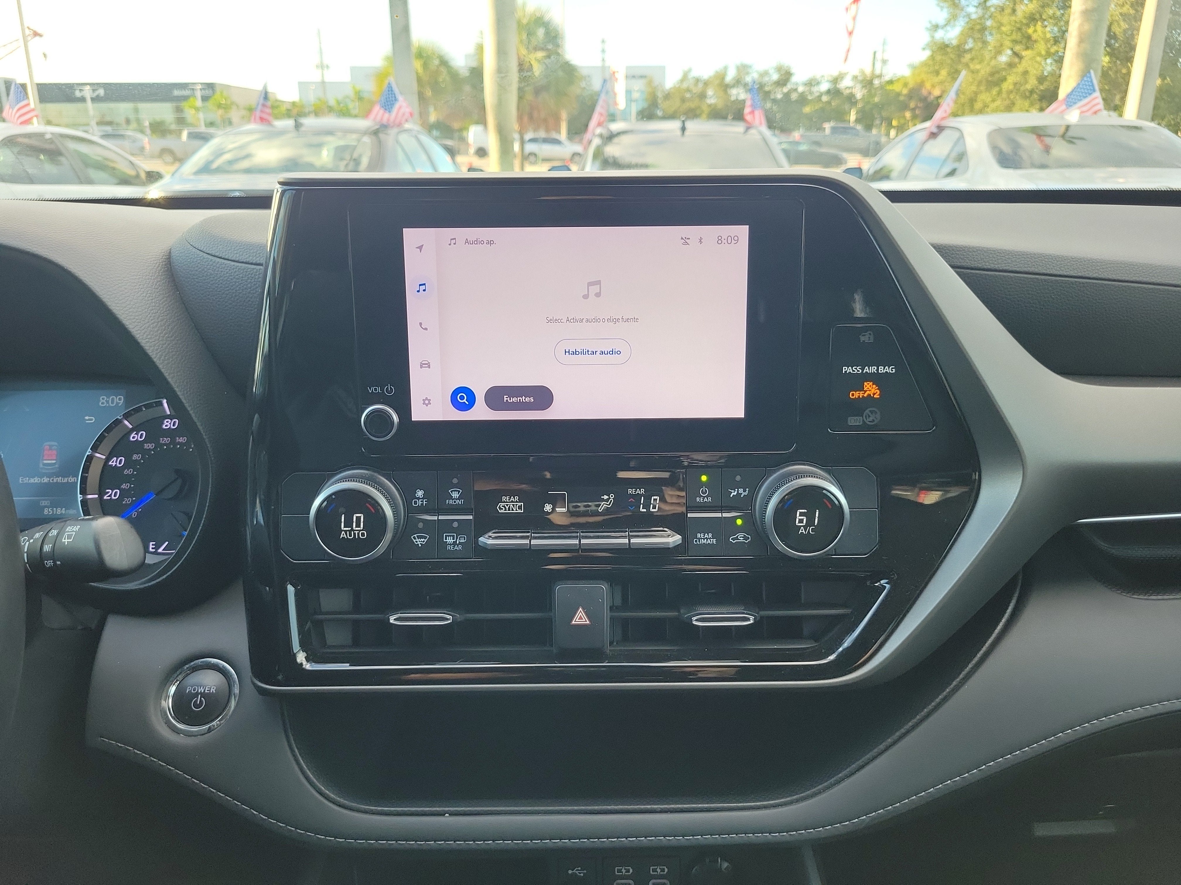 2023 Toyota Highlander Hybrid LE