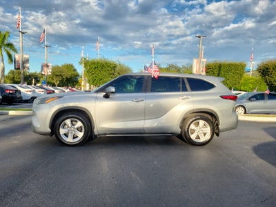 2023 Toyota Highlander Hybrid LE