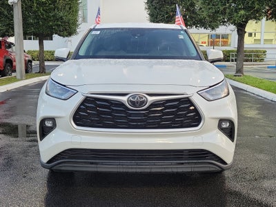 2020 Toyota Highlander LE