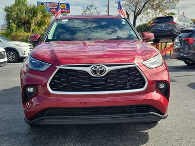 2022 Toyota Highlander XLE