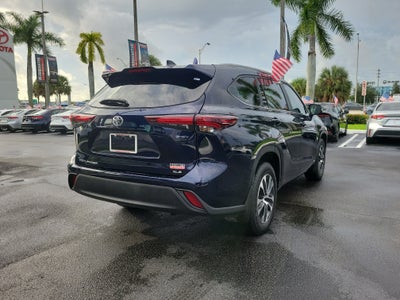 2026 Toyota Highlander Hybrid XLE