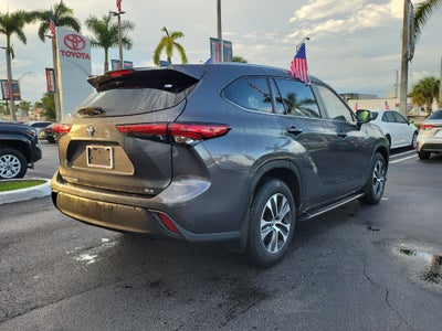 2023 Toyota Highlander XLE