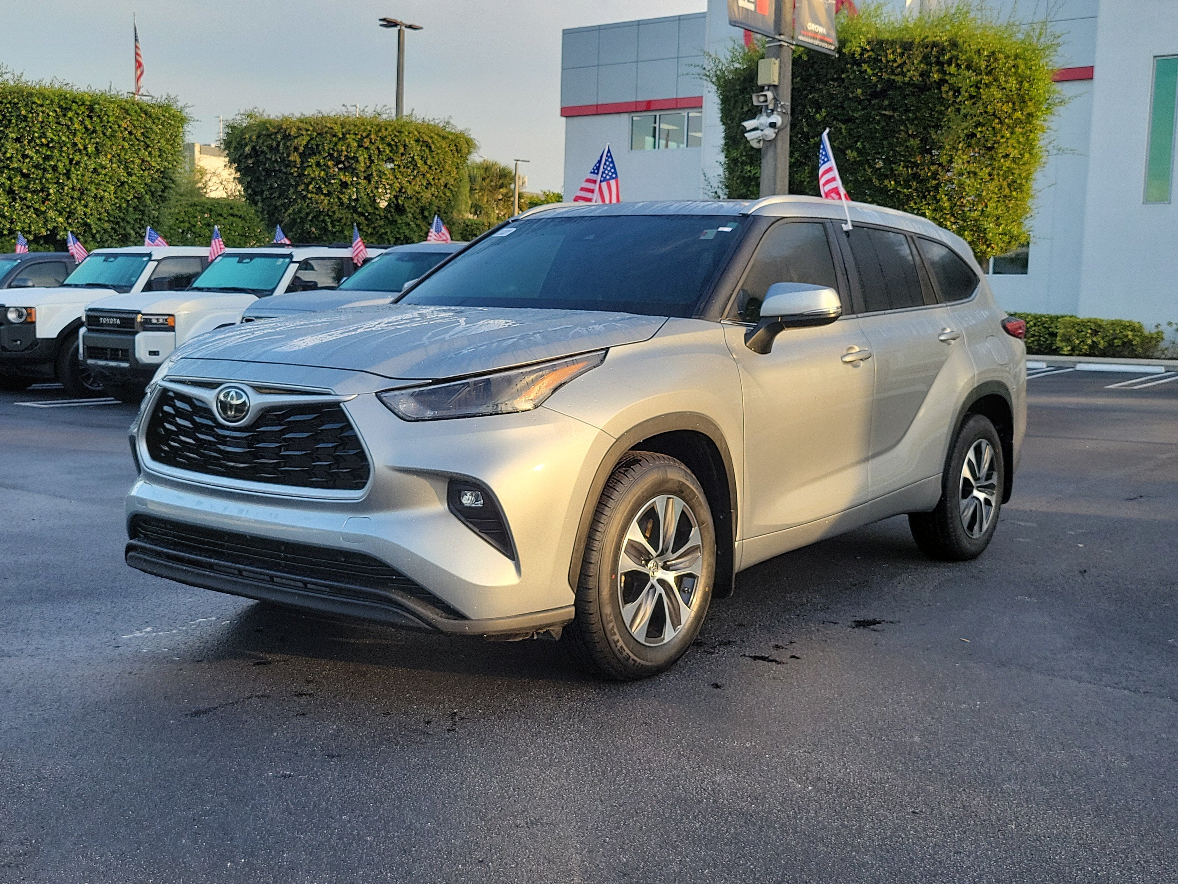 2023 Toyota Highlander XLE