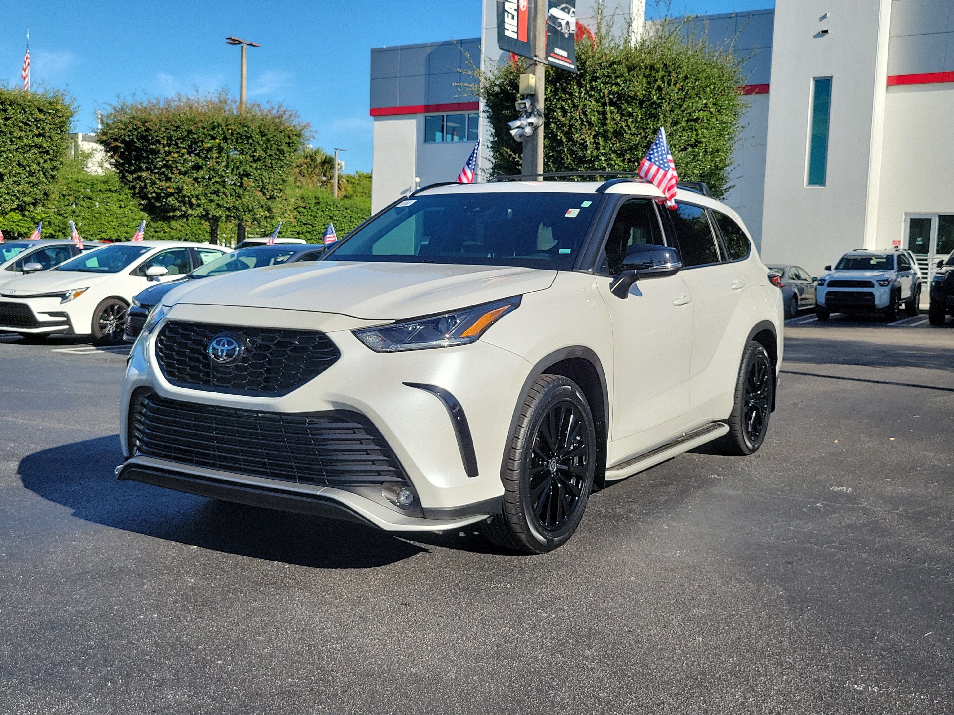 2024 Toyota Highlander XSE