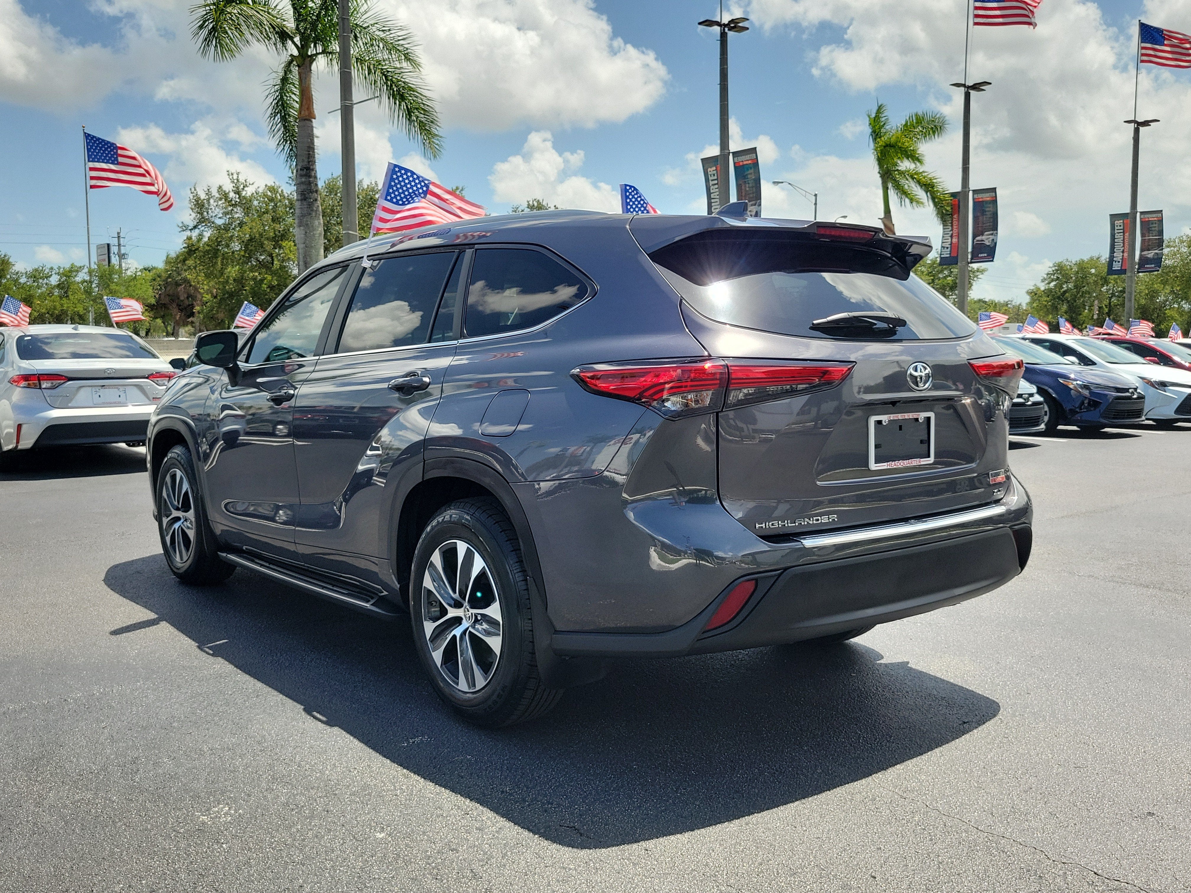 2023 Toyota Highlander LE