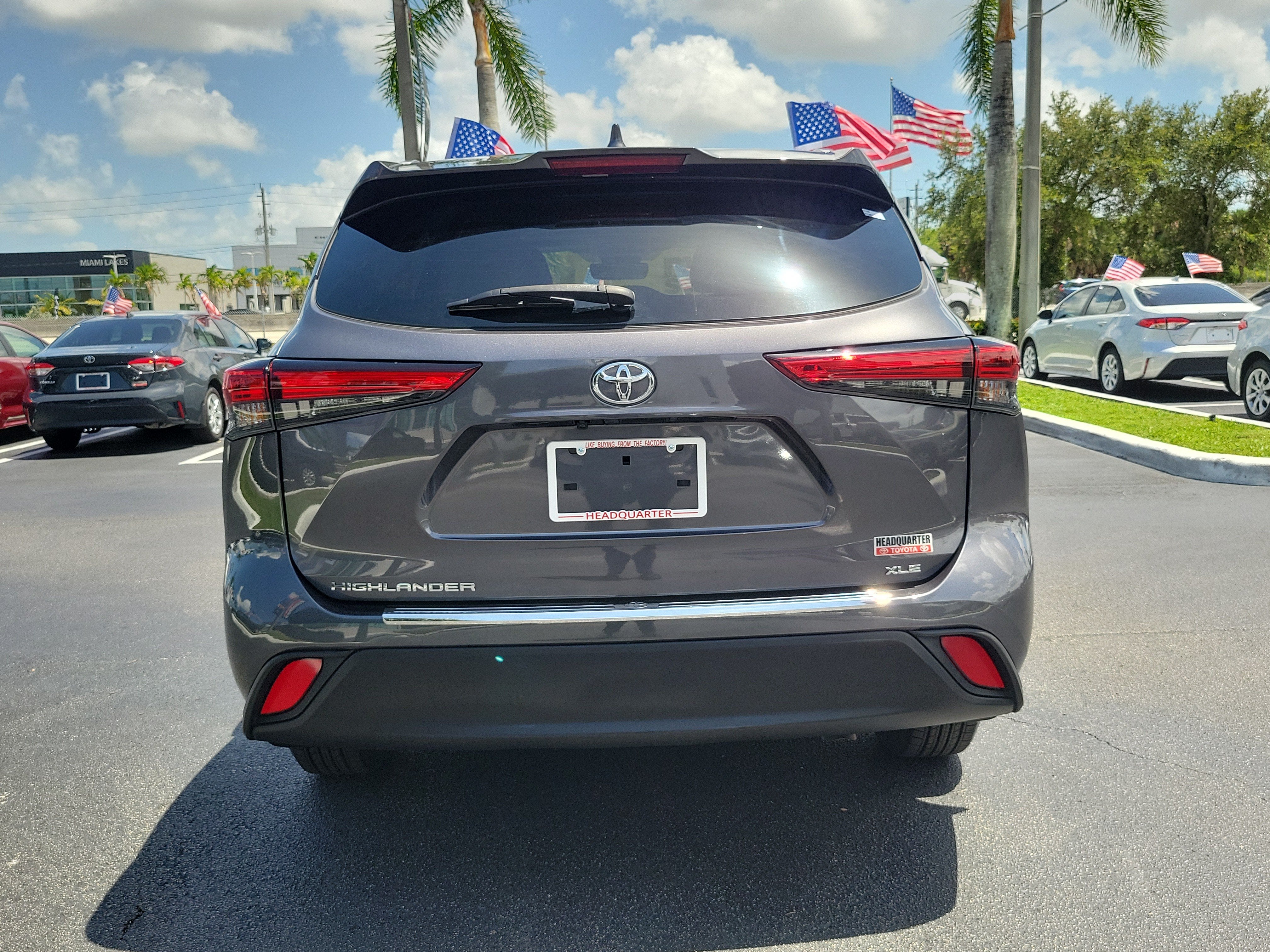 2023 Toyota Highlander LE