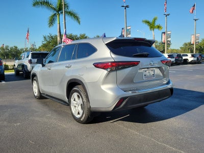 2023 Toyota Highlander LE